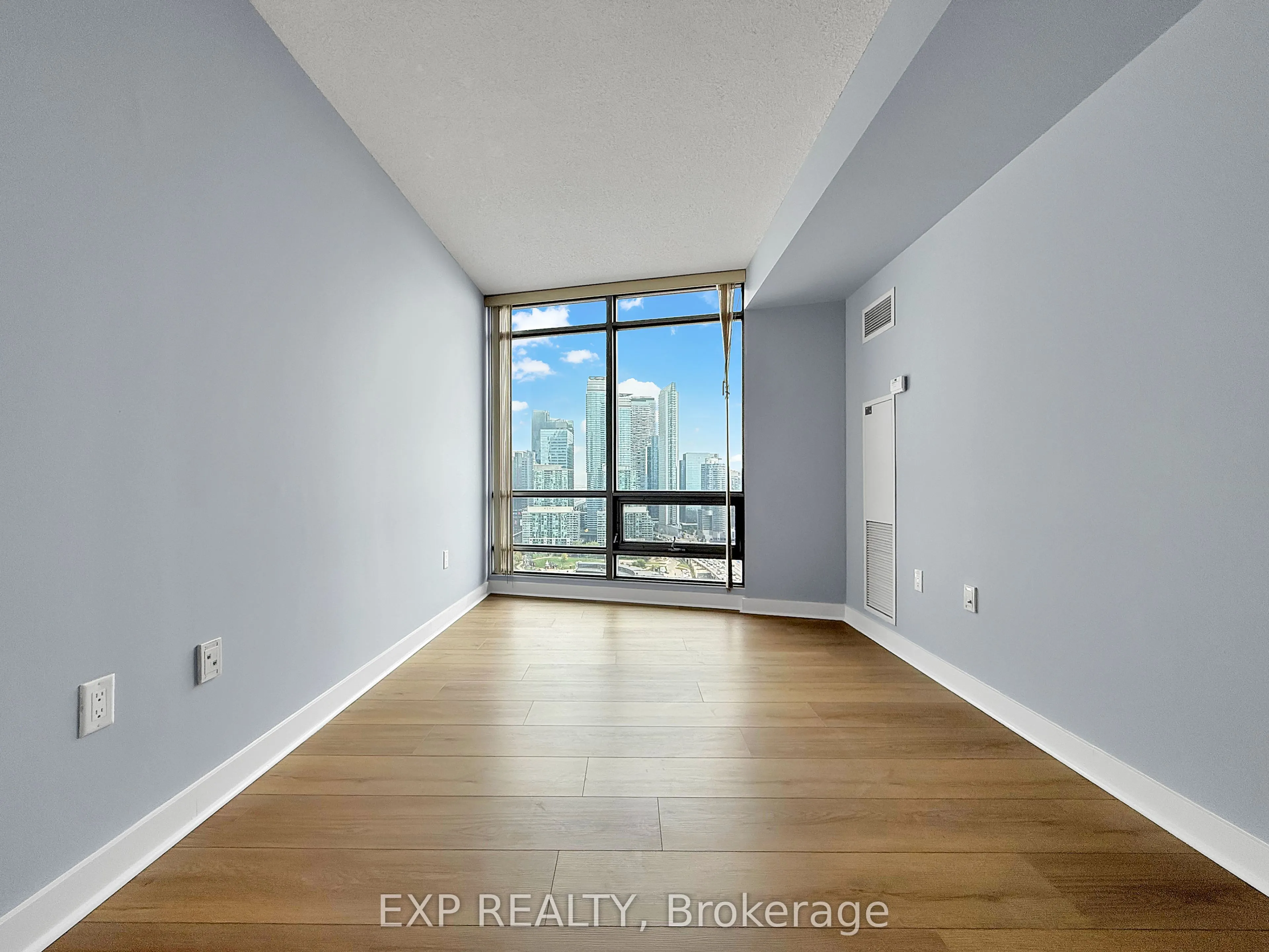 5 Mariner Terrace, #3202