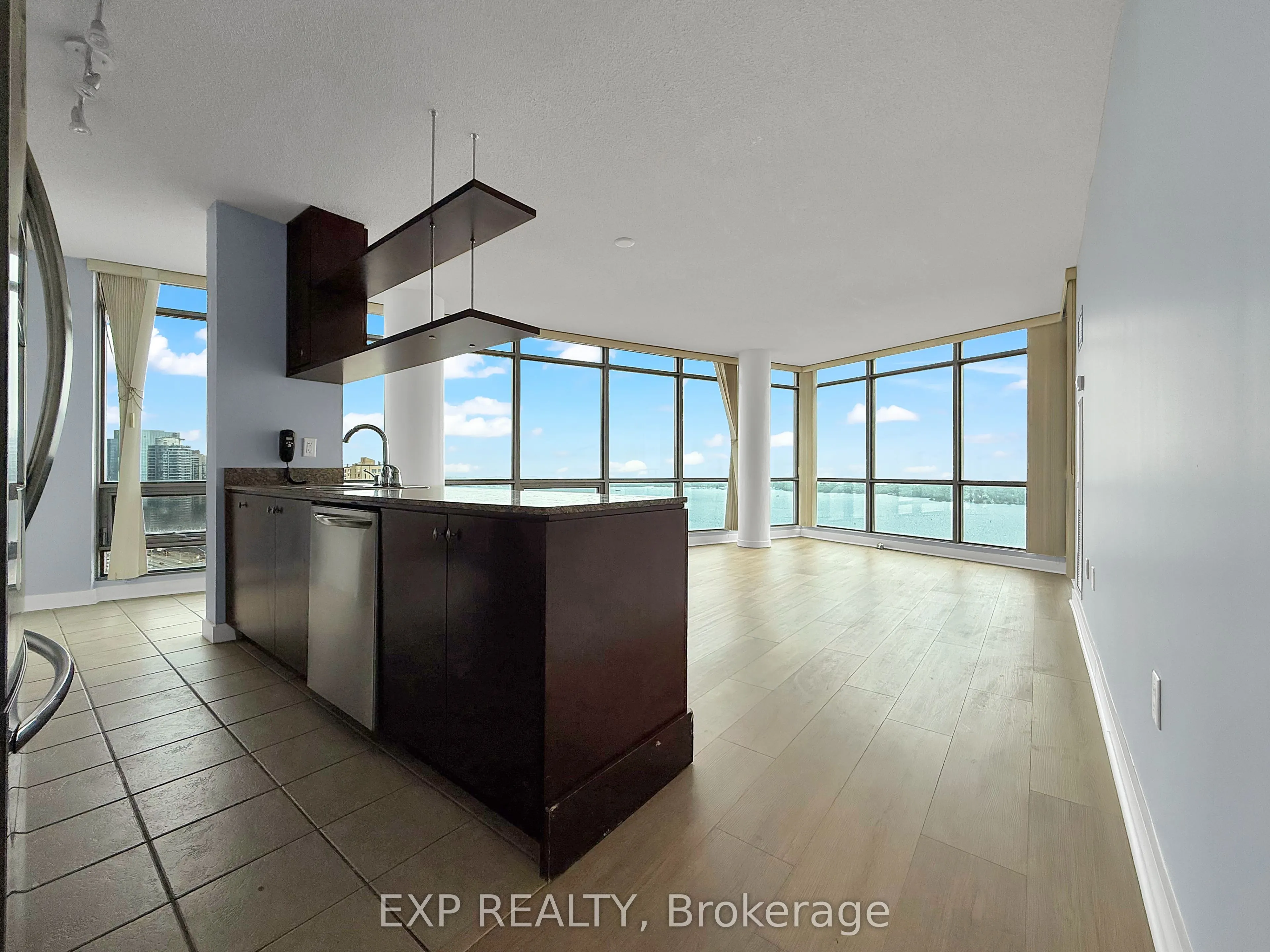 5 Mariner Terrace, #3202
