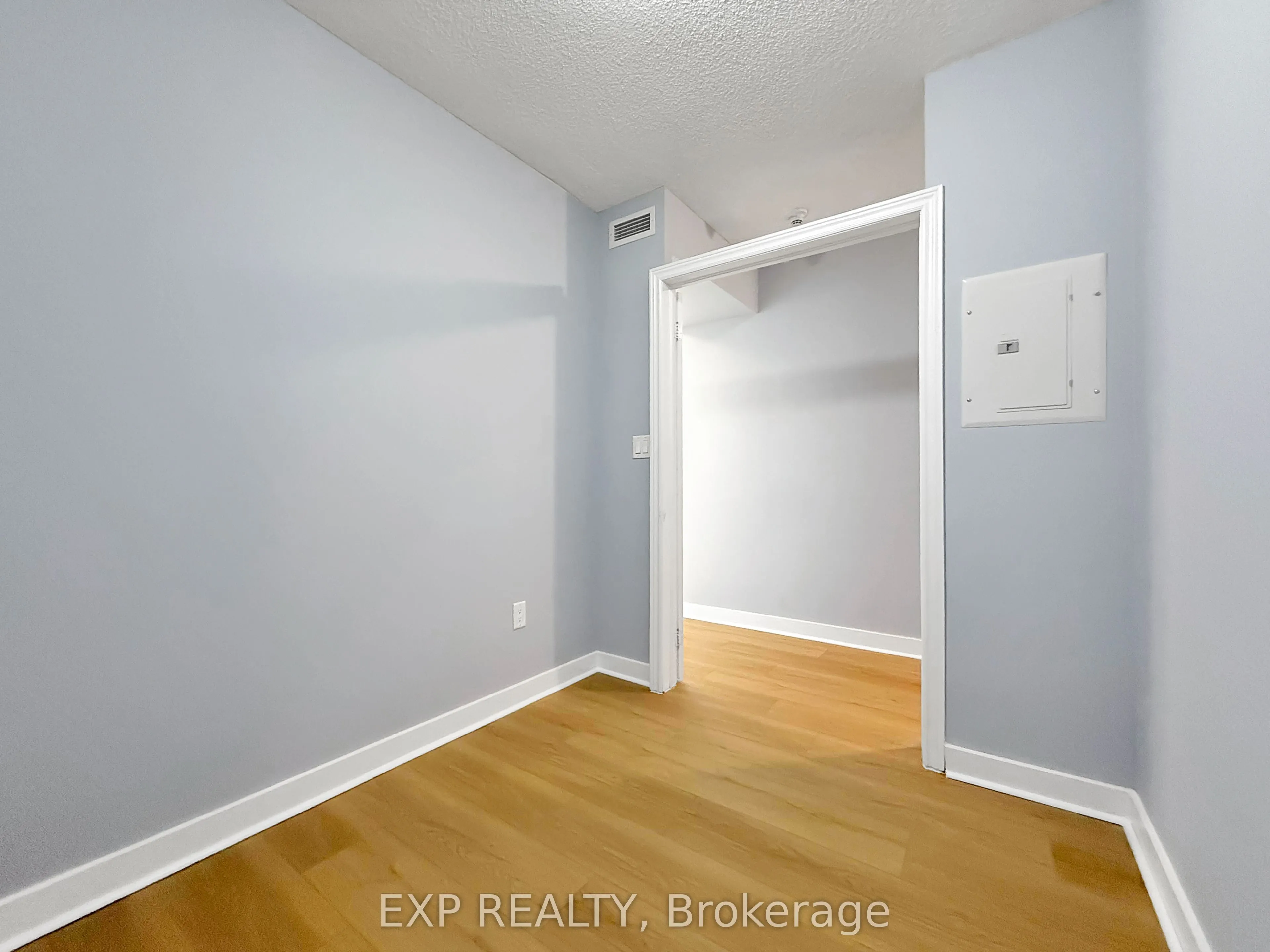5 Mariner Terrace, #3202