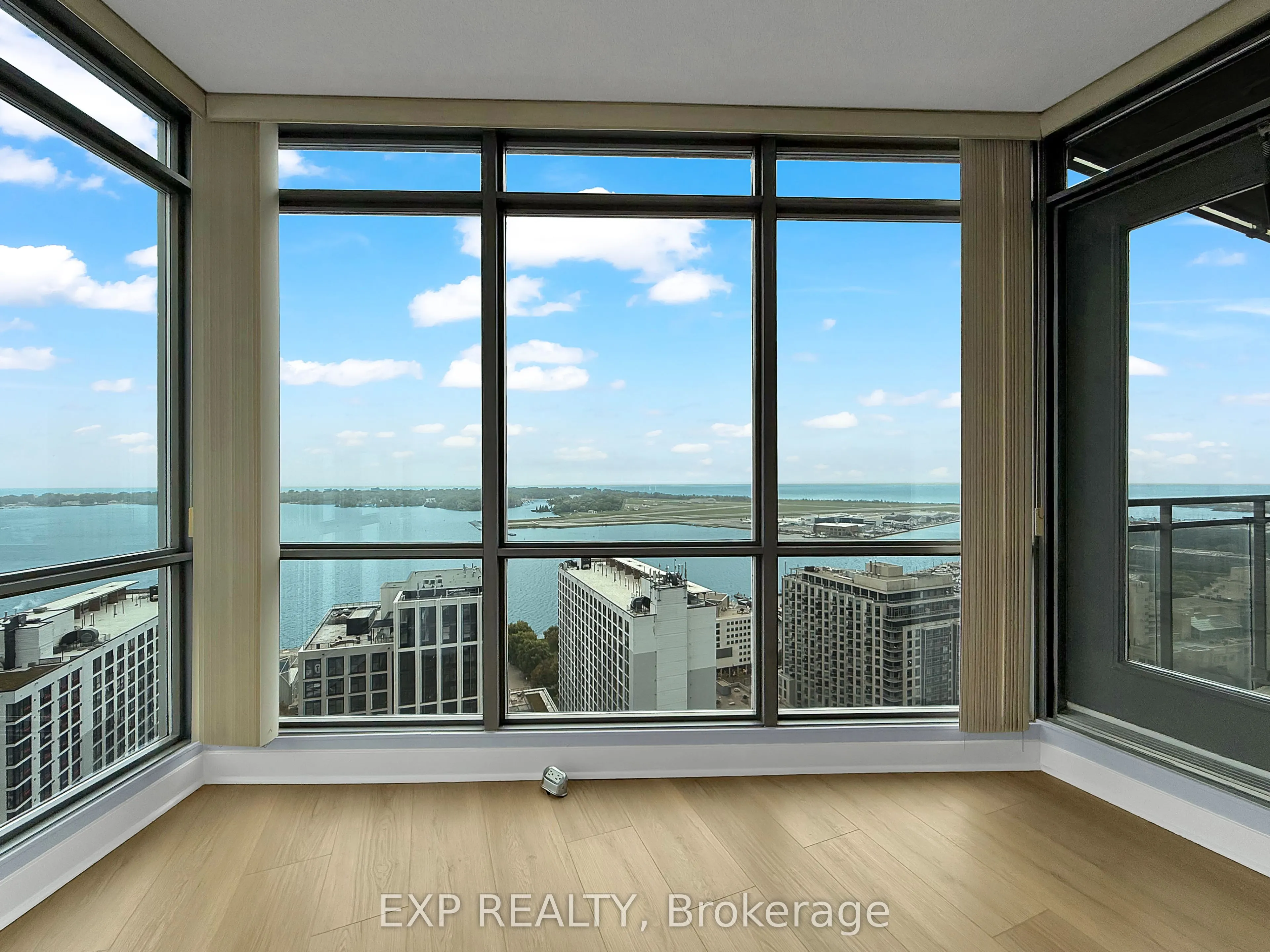 5 Mariner Terrace, #3202