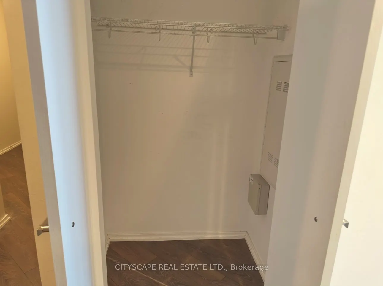 45 Charles Street E, #909