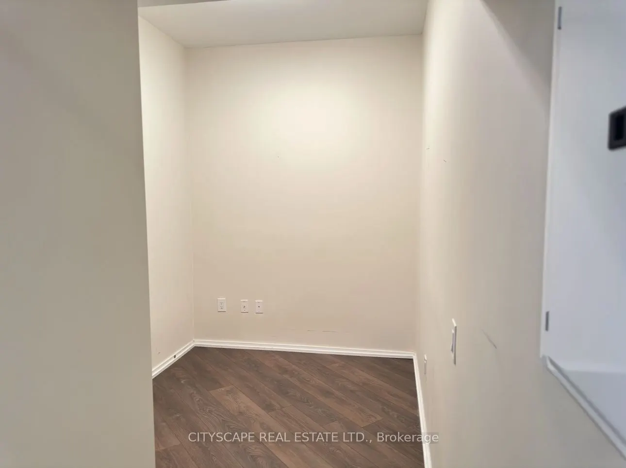 45 Charles Street E, #909