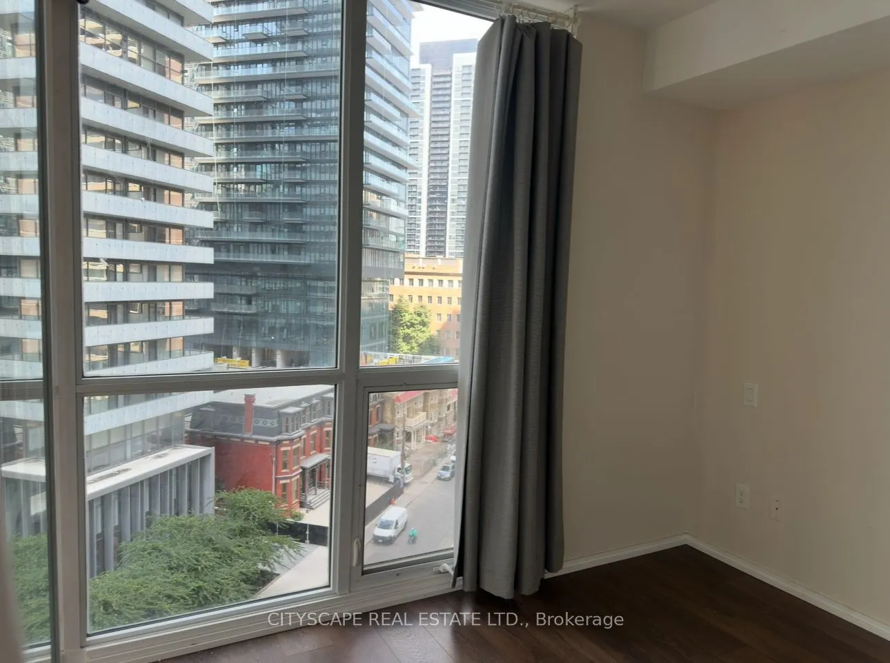 45 Charles Street E, #909