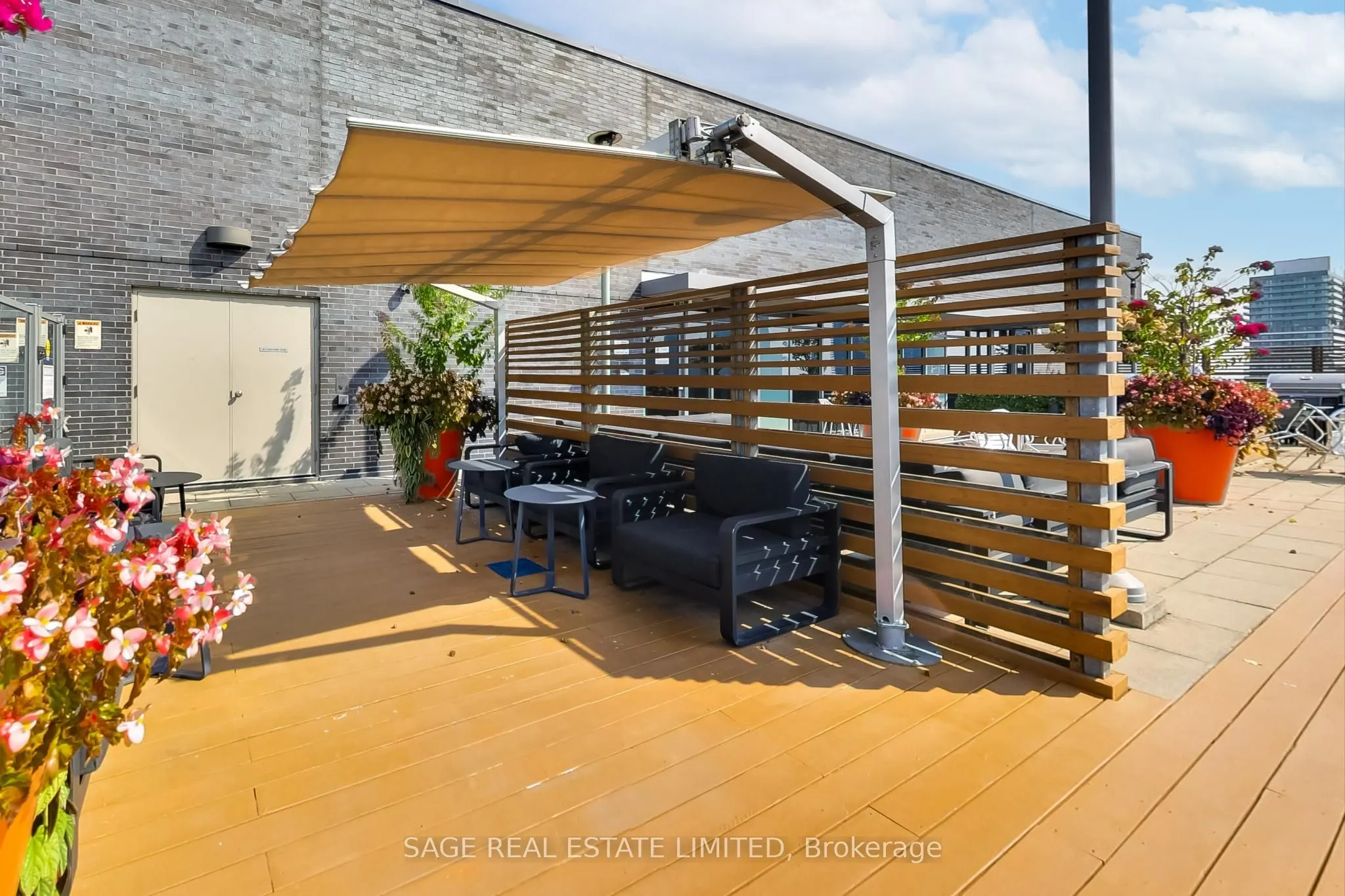 320 Richmond Street E, #1306