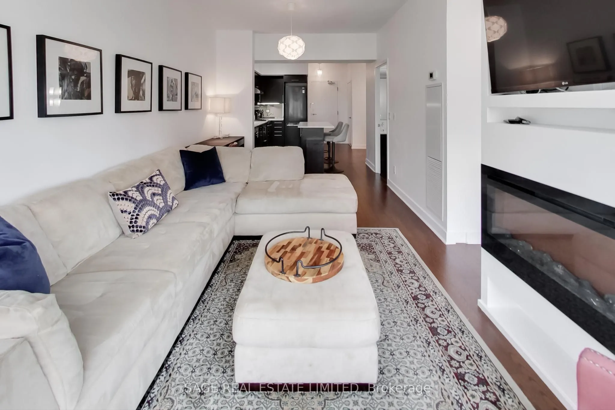 320 Richmond Street E, #1306