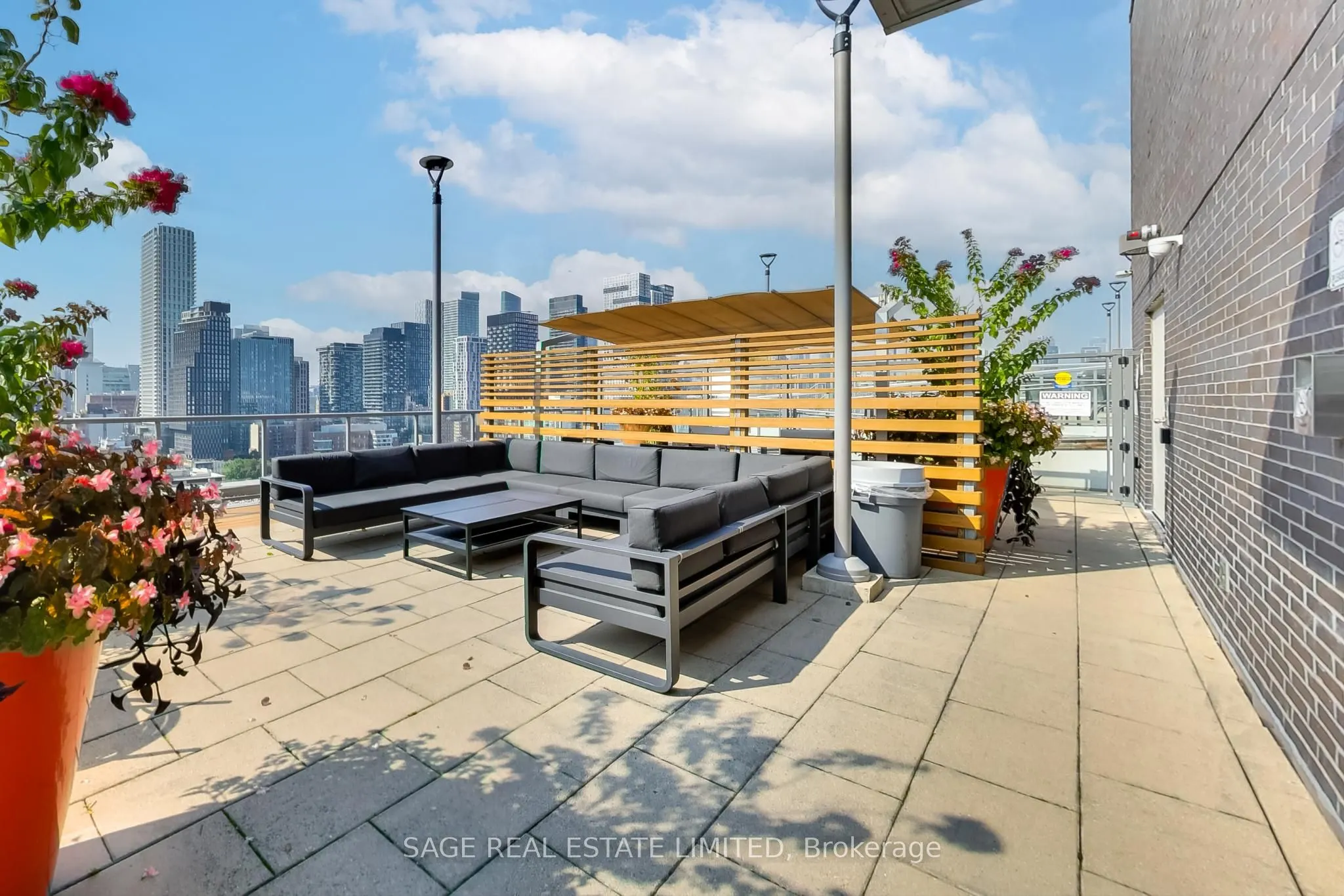 320 Richmond Street E, #1306
