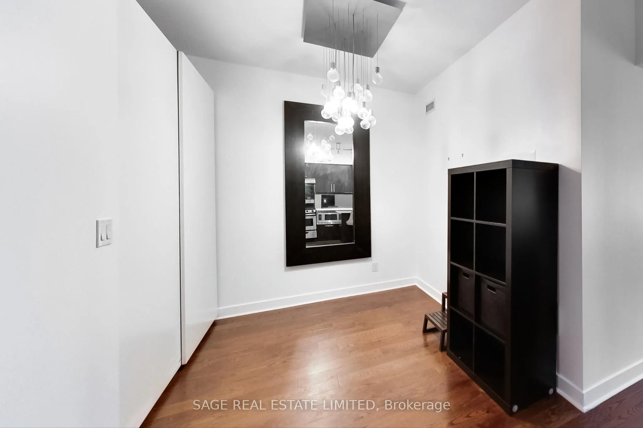 320 Richmond Street E, #1306