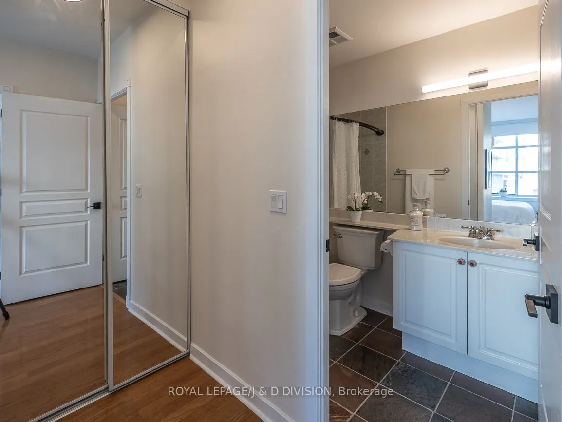 438 Richmond Street W, #610