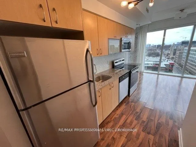 150 East Liberty Street, #1215