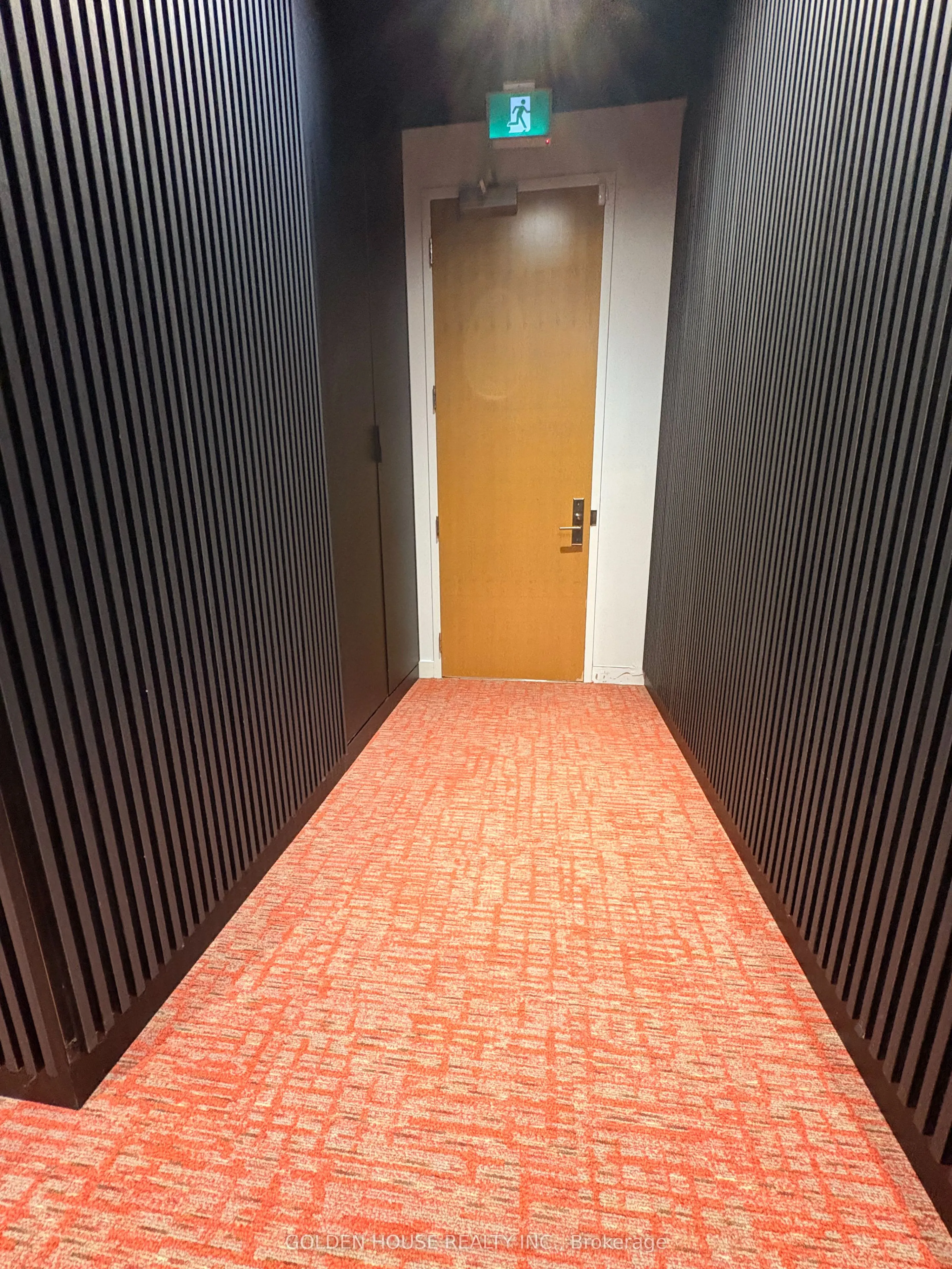 4789 Yonge Street, #904-905