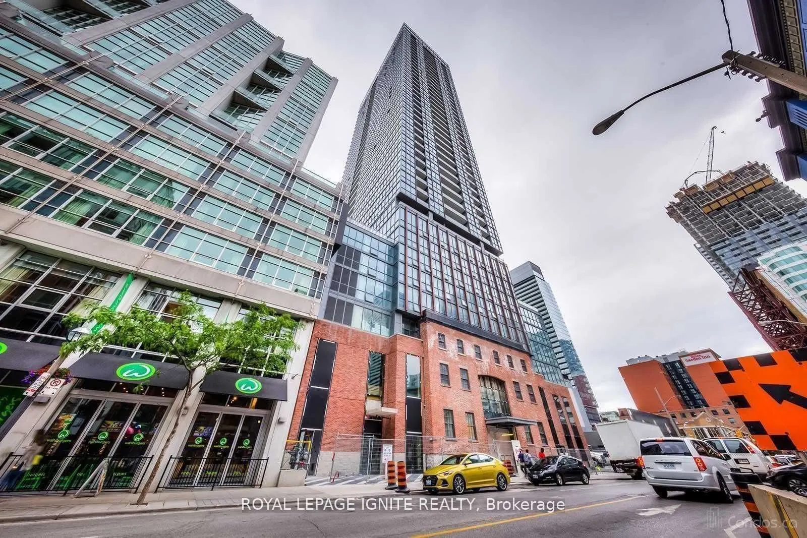 88 Blue Jays Way, #1314