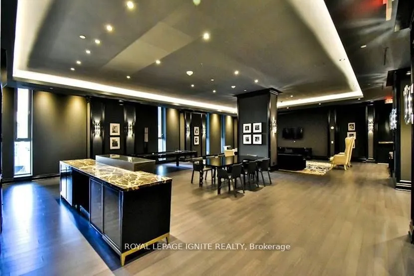 88 Blue Jays Way, #1314