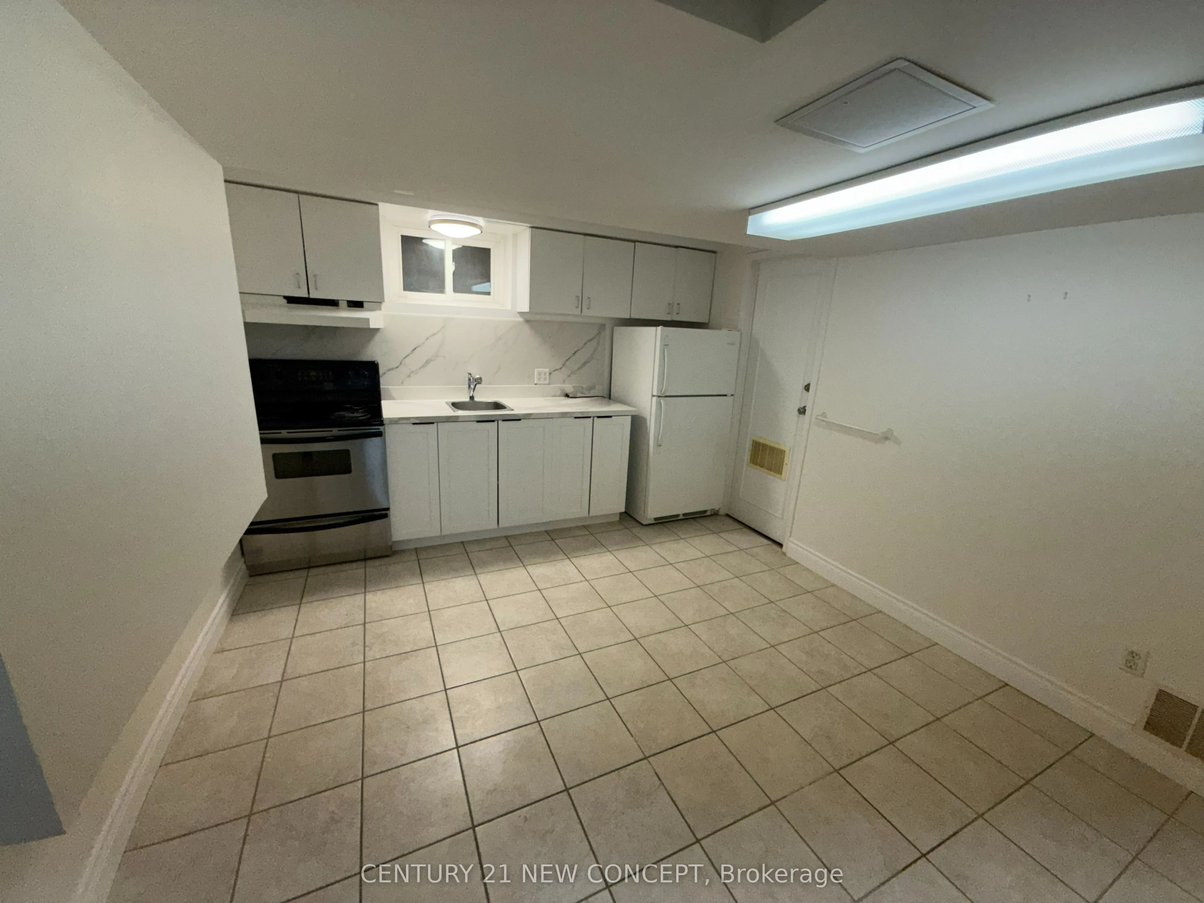 23 Beardmore Acres, #Basement