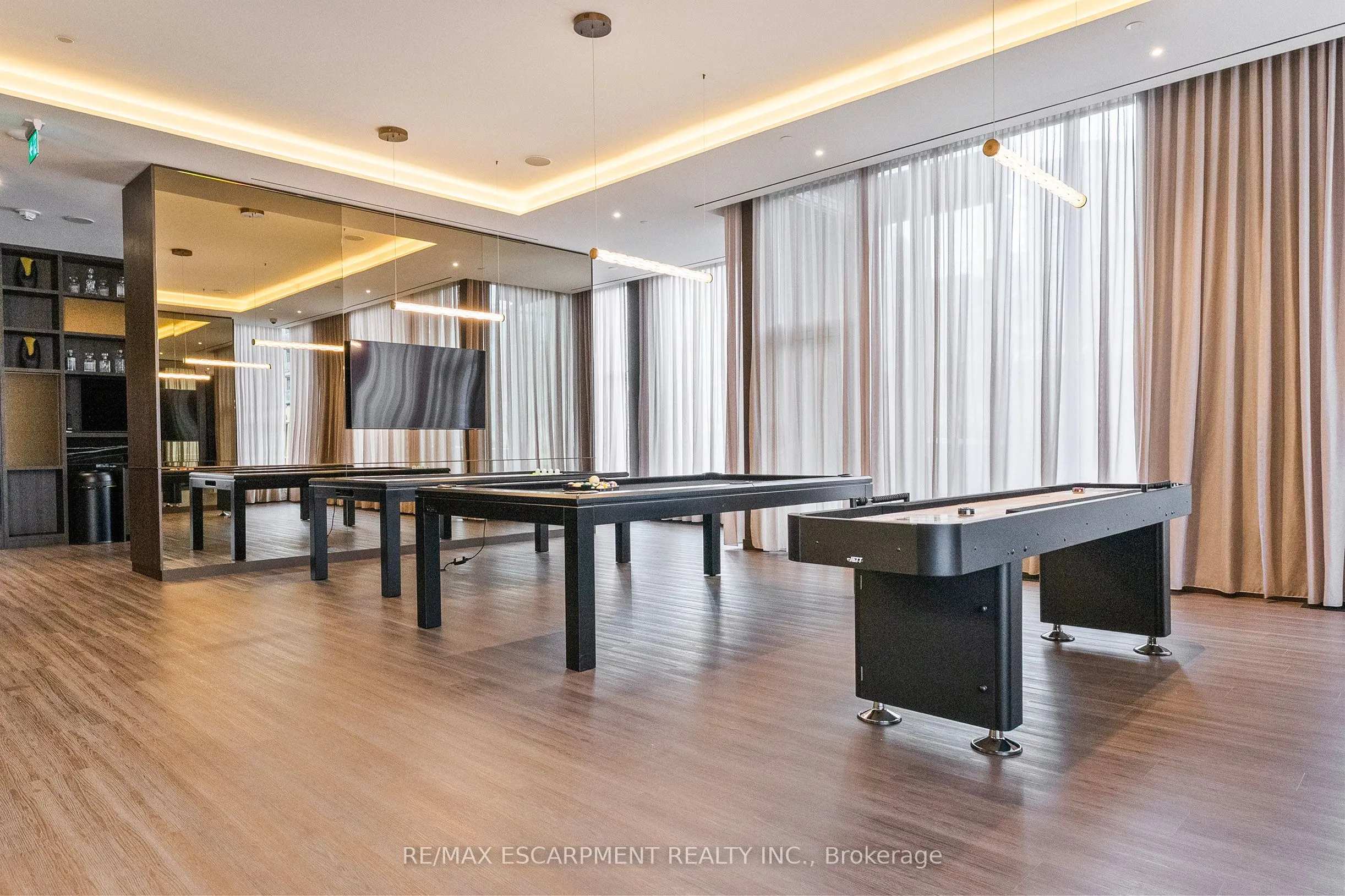 11 Yorkville Avenue, #2113
