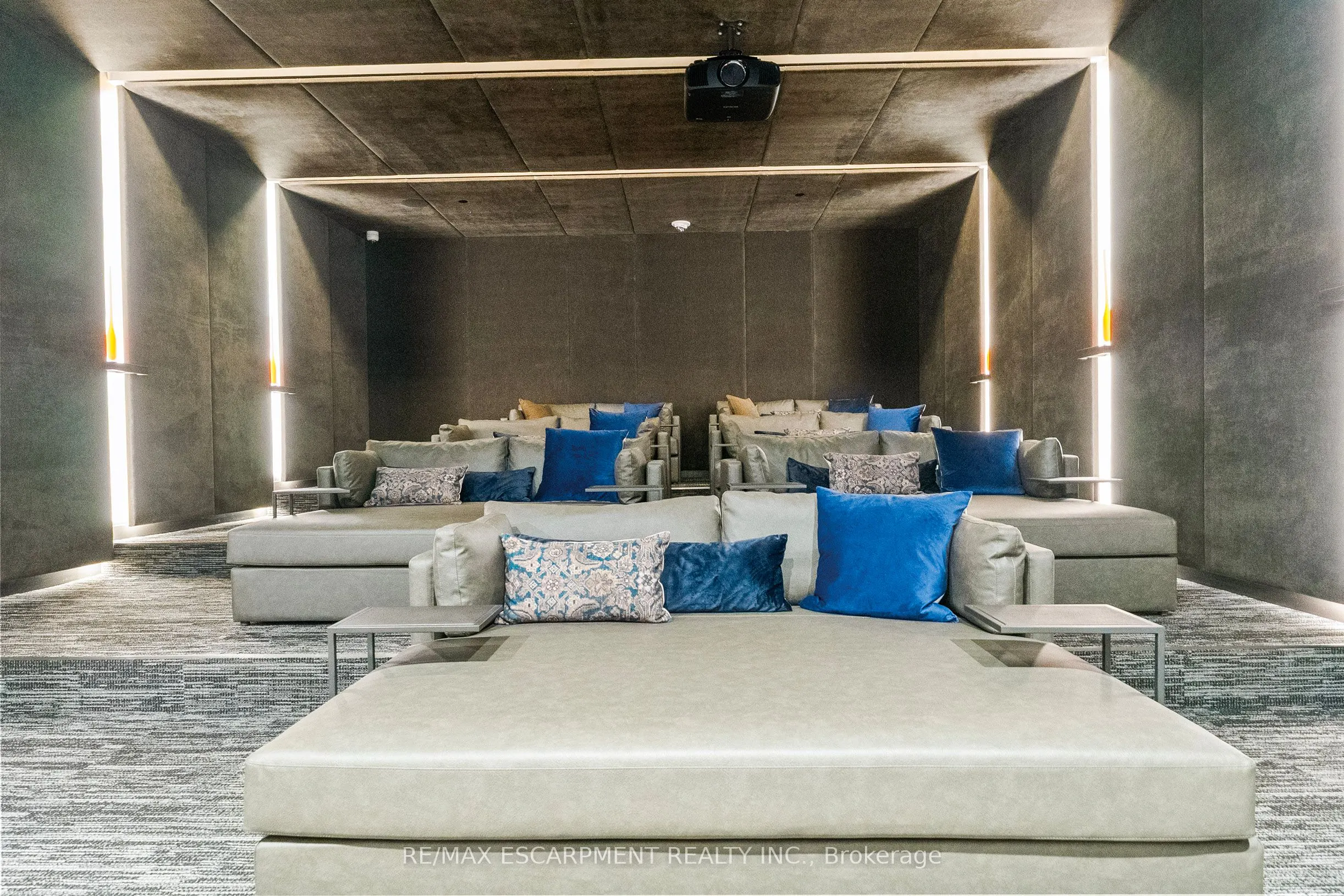 11 Yorkville Avenue, #2113