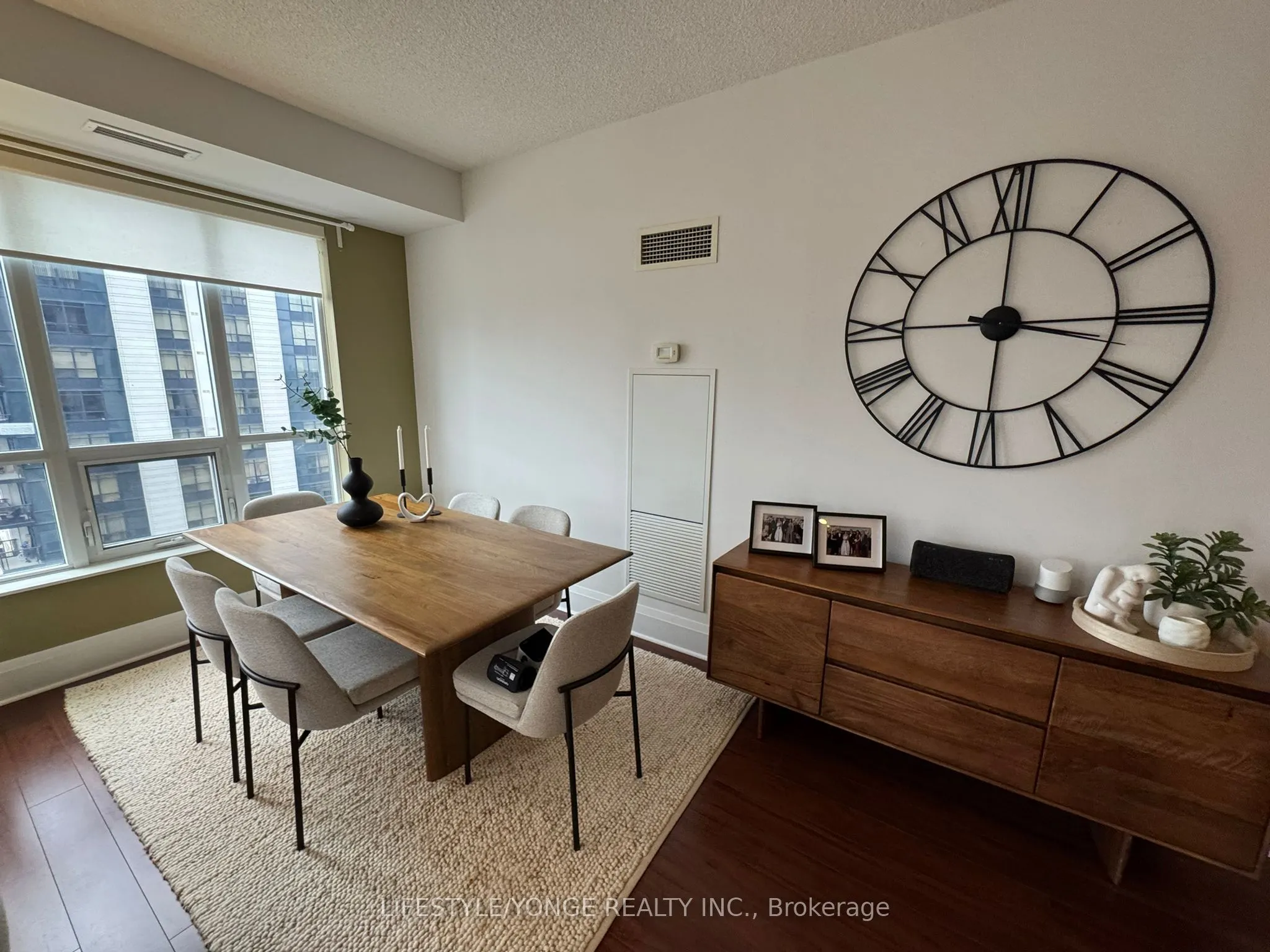 100 Harrison Garden Boulevard, #903