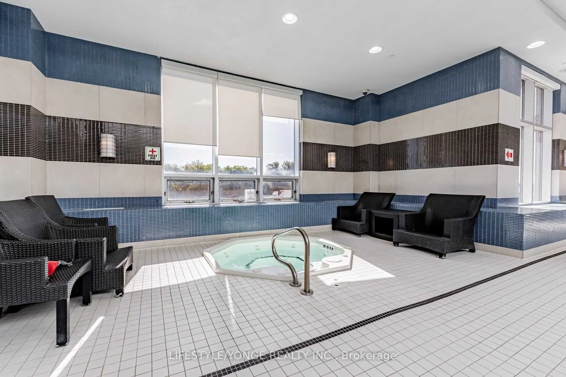100 Harrison Garden Boulevard, #903