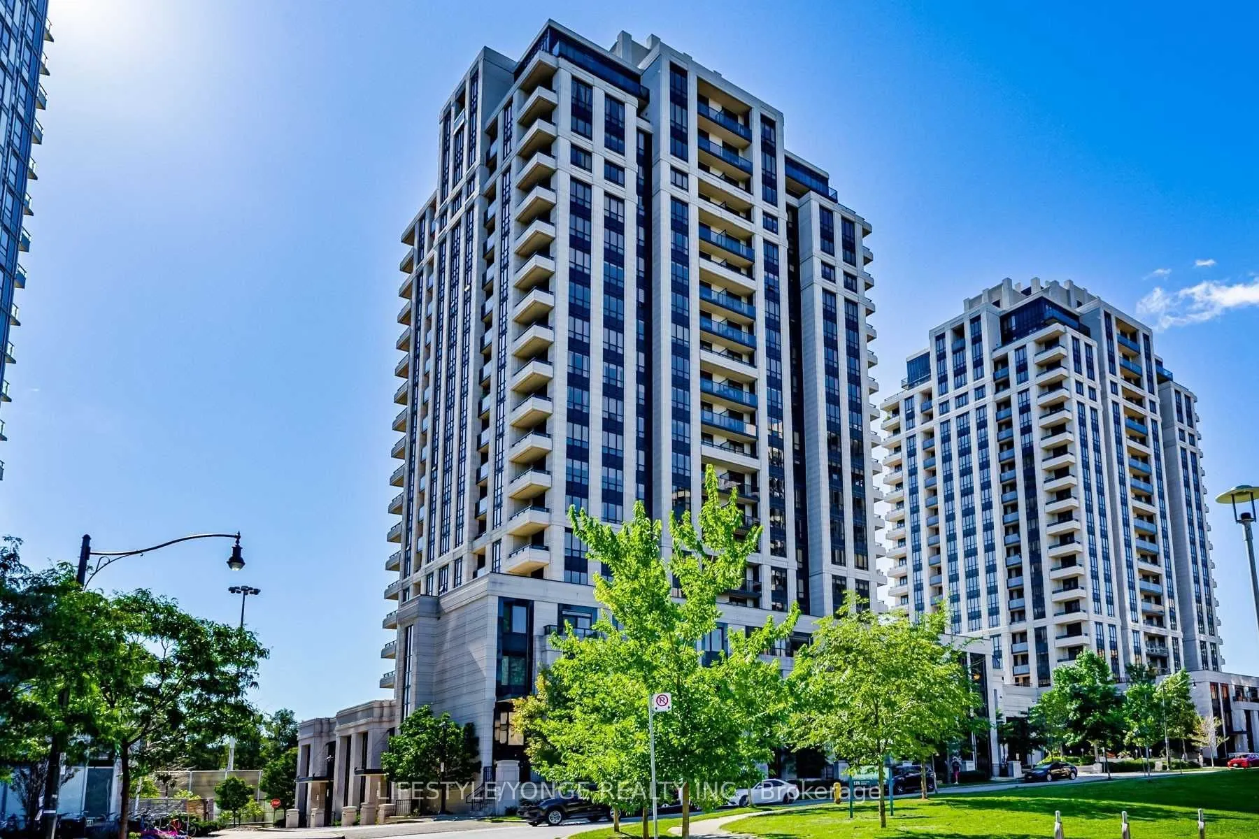 100 Harrison Garden Boulevard, #903