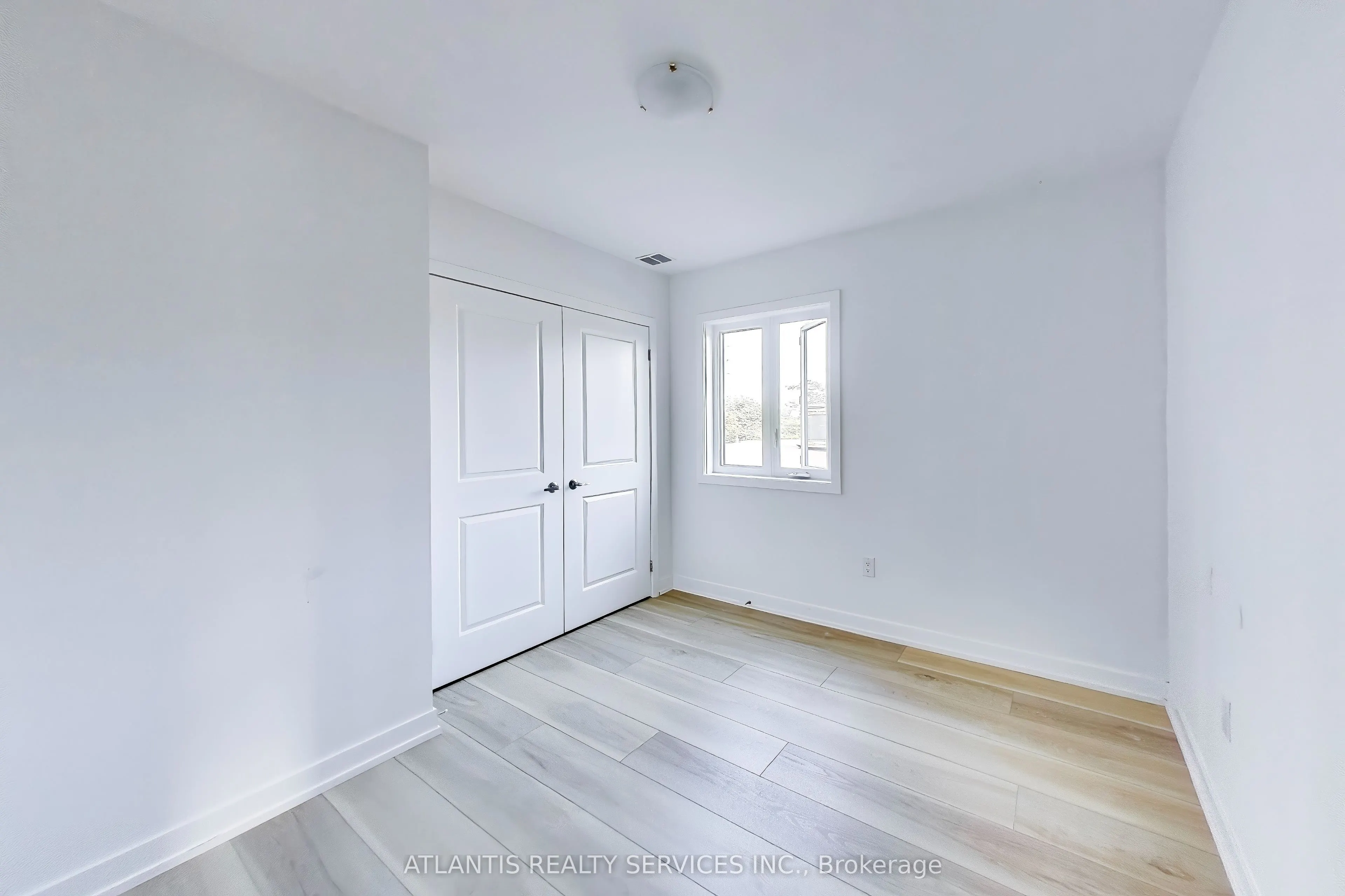 681 Dovercourt Road, #3