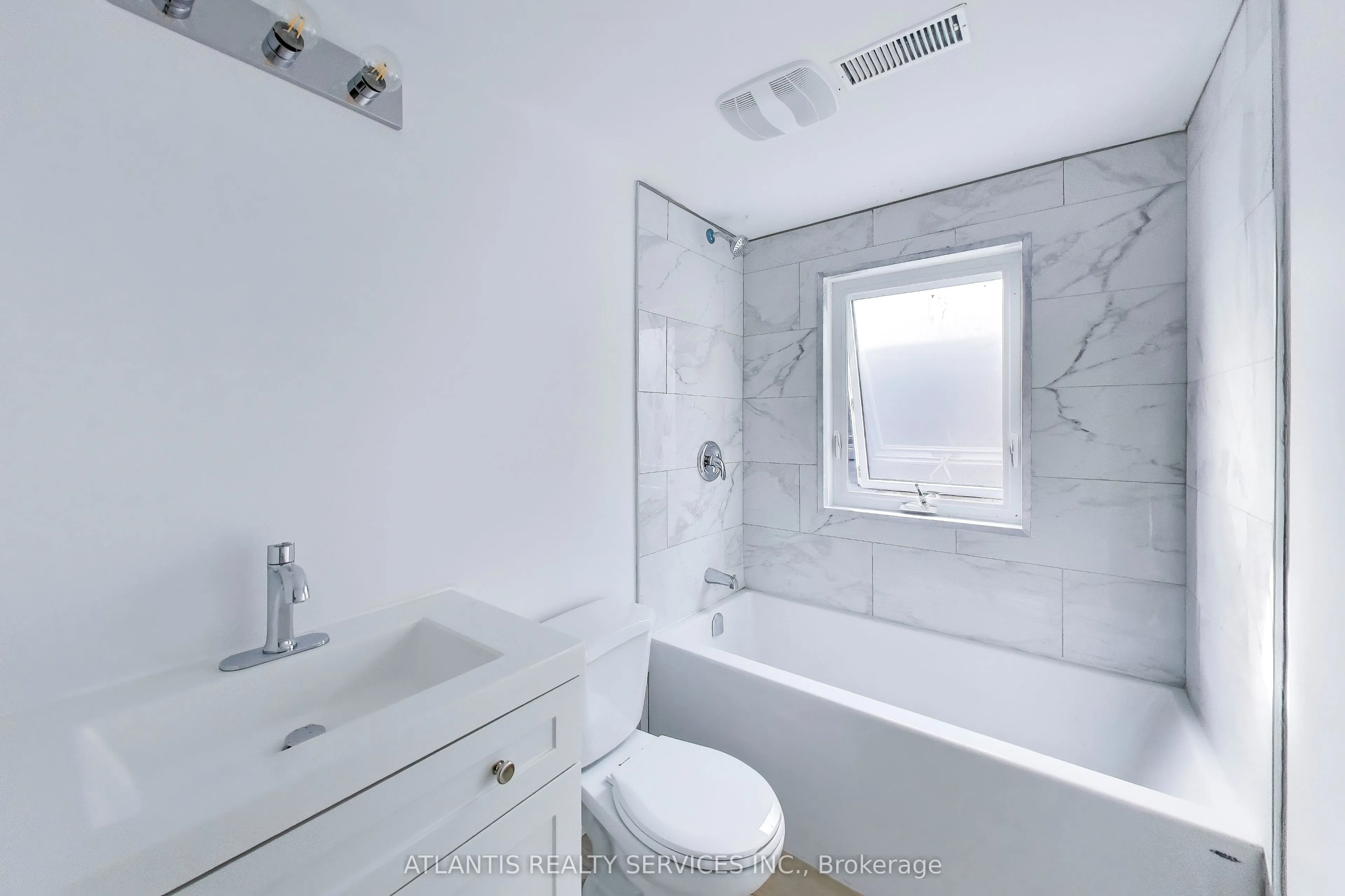 681 Dovercourt Road, #3