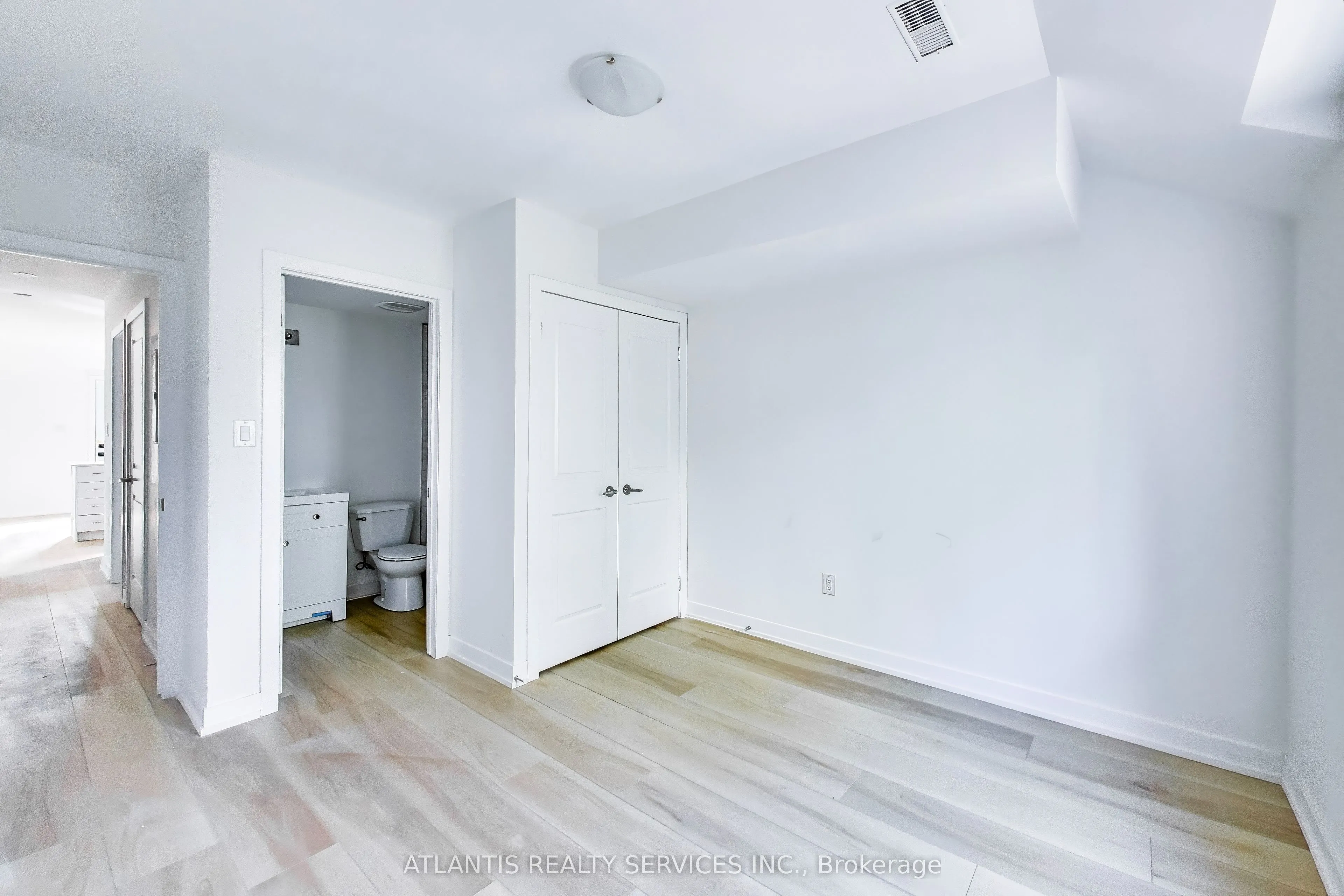 681 Dovercourt Road, #3