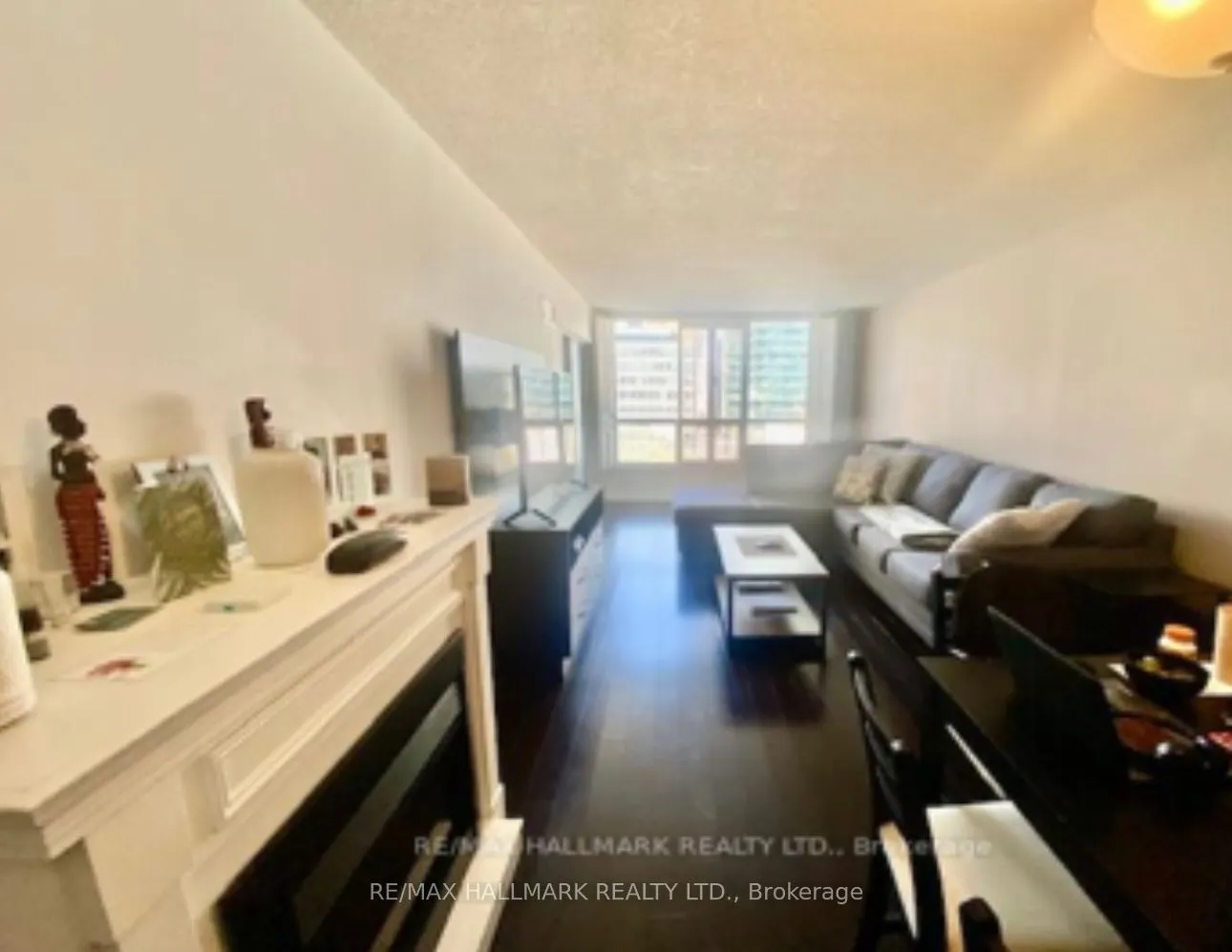 92 King Street E, #1404