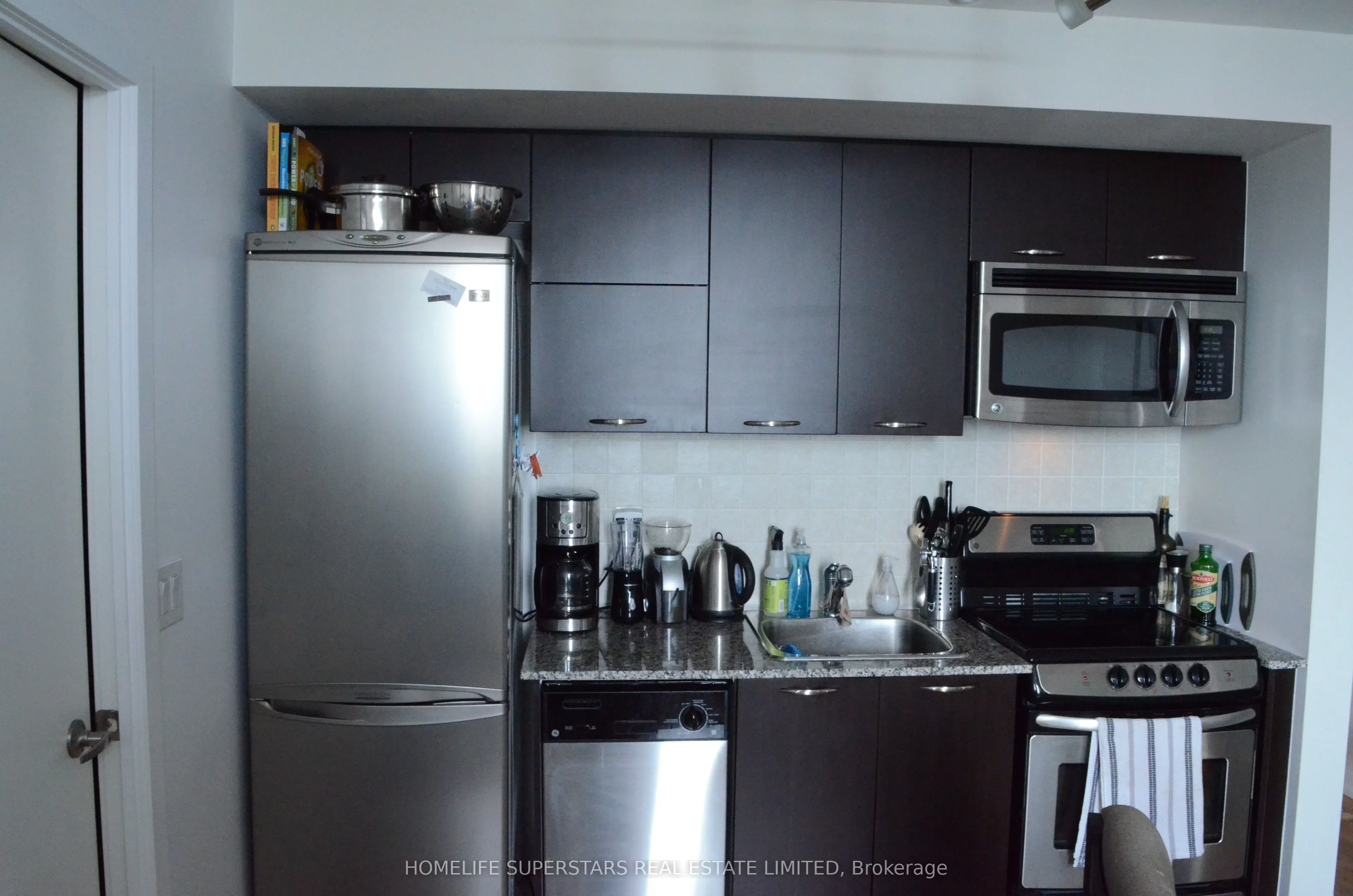 38 Joe Shuster Way, #1716