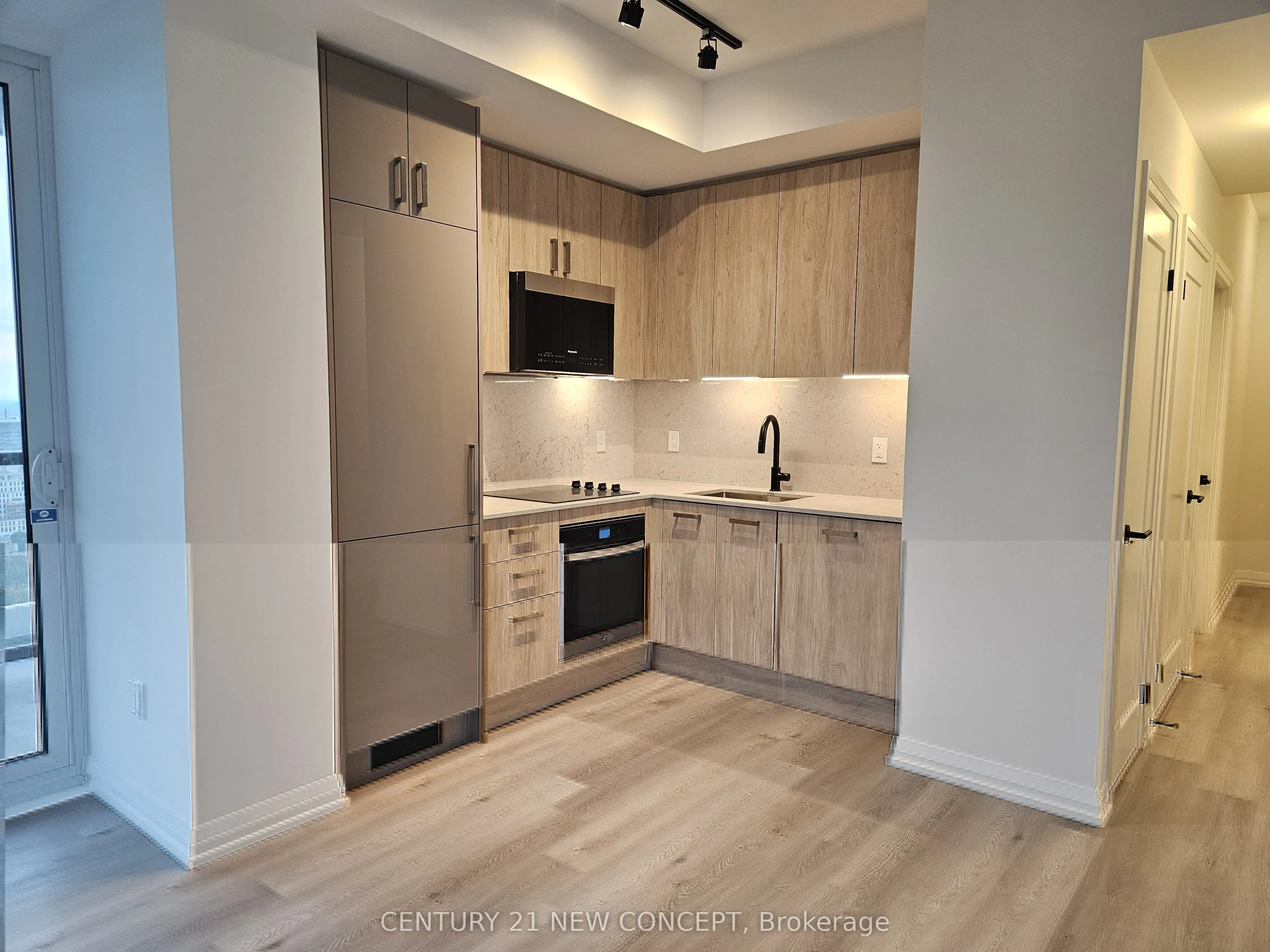 280 Dundas Street, #2810