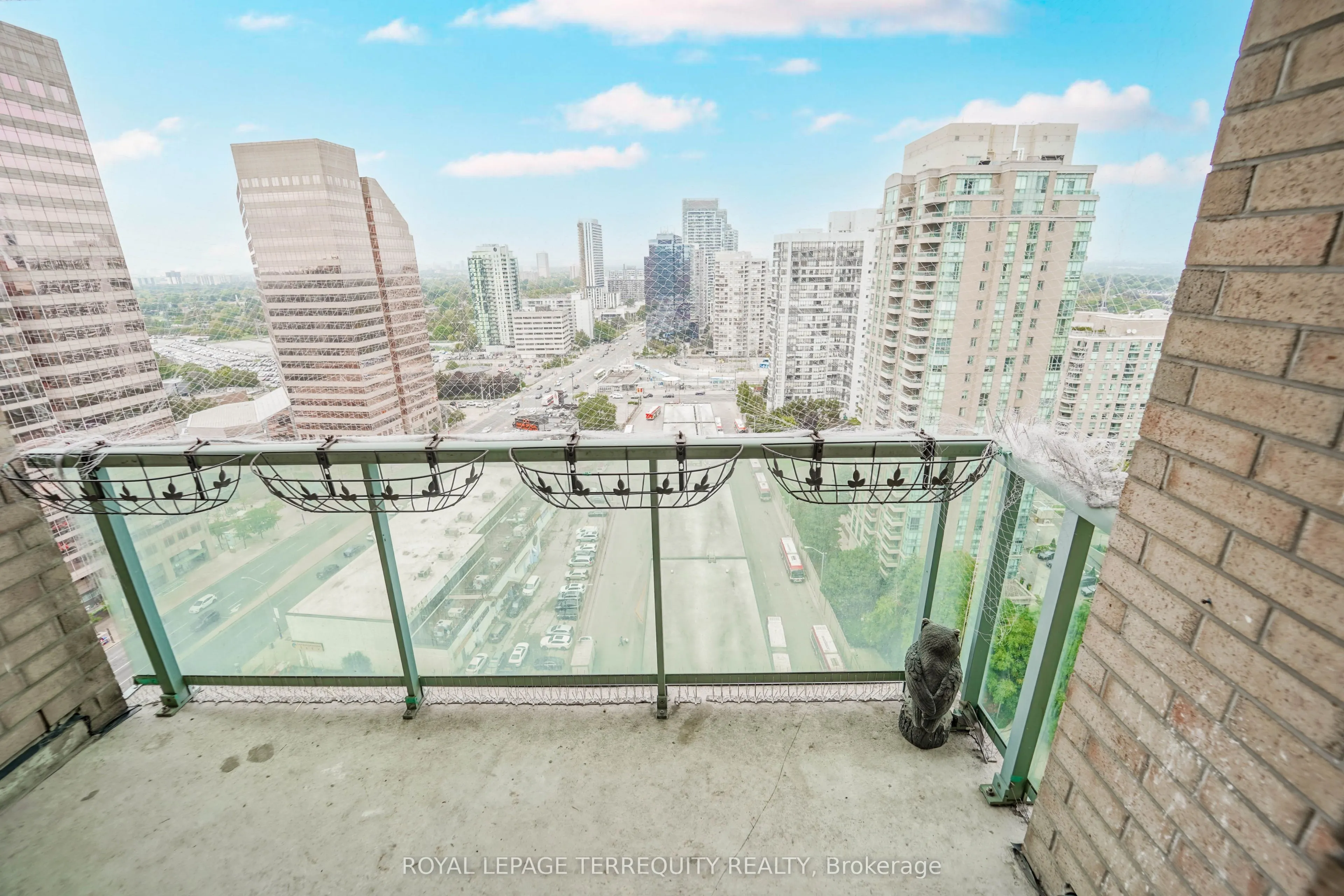 22 Olive Avenue, #2506