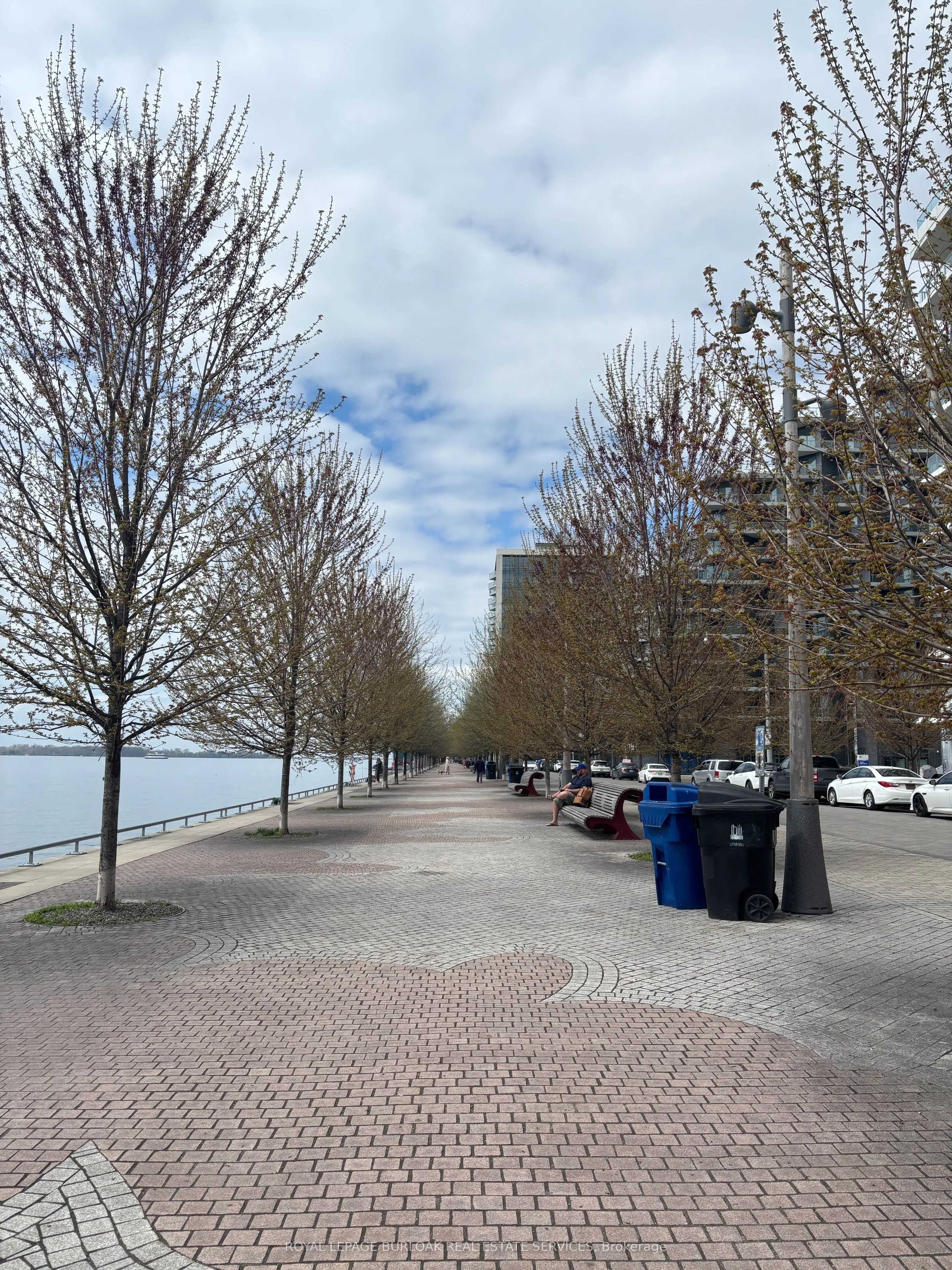 155 Merchants Wharf, #325