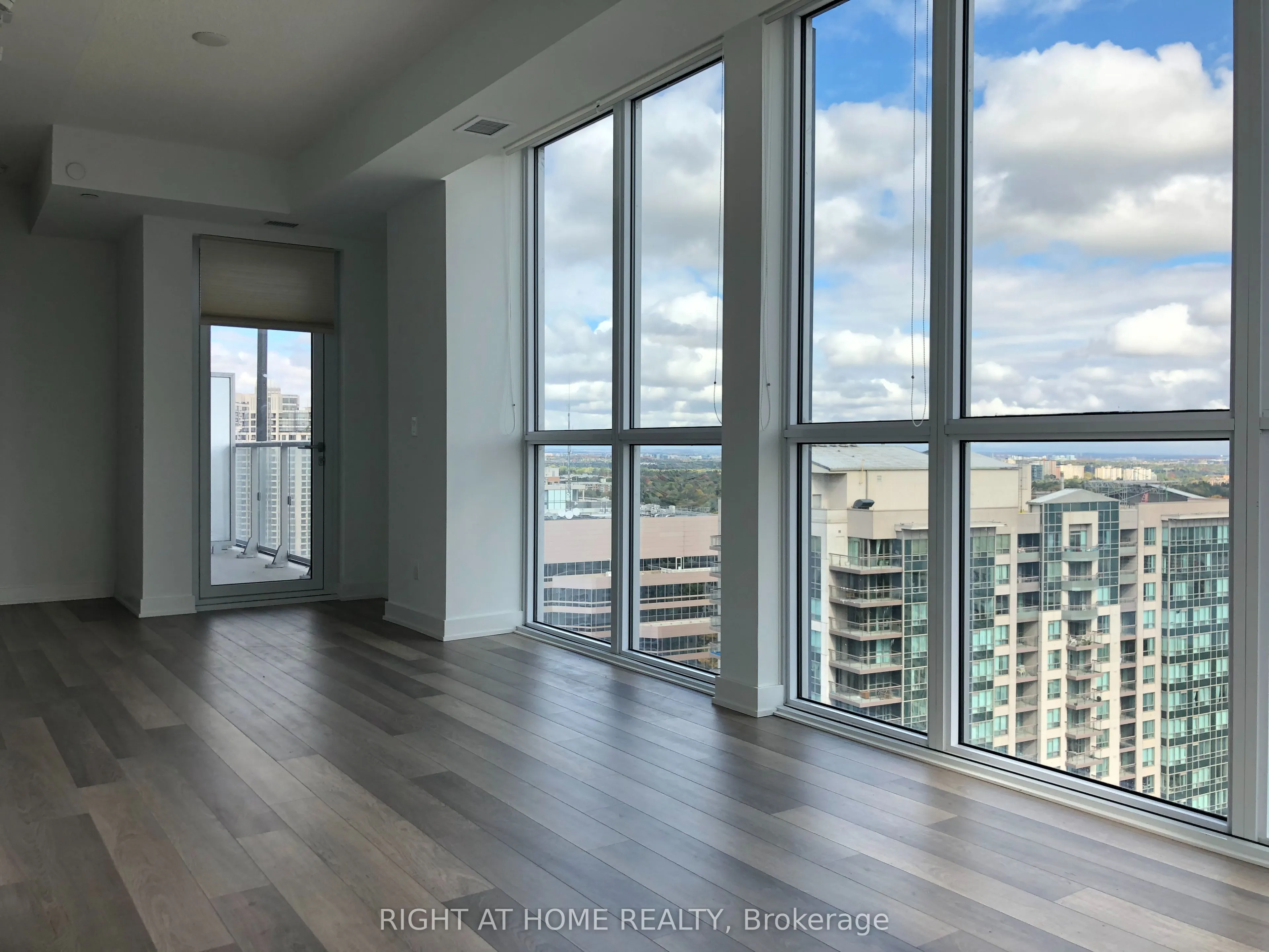 5180 Yonge Street, #2207