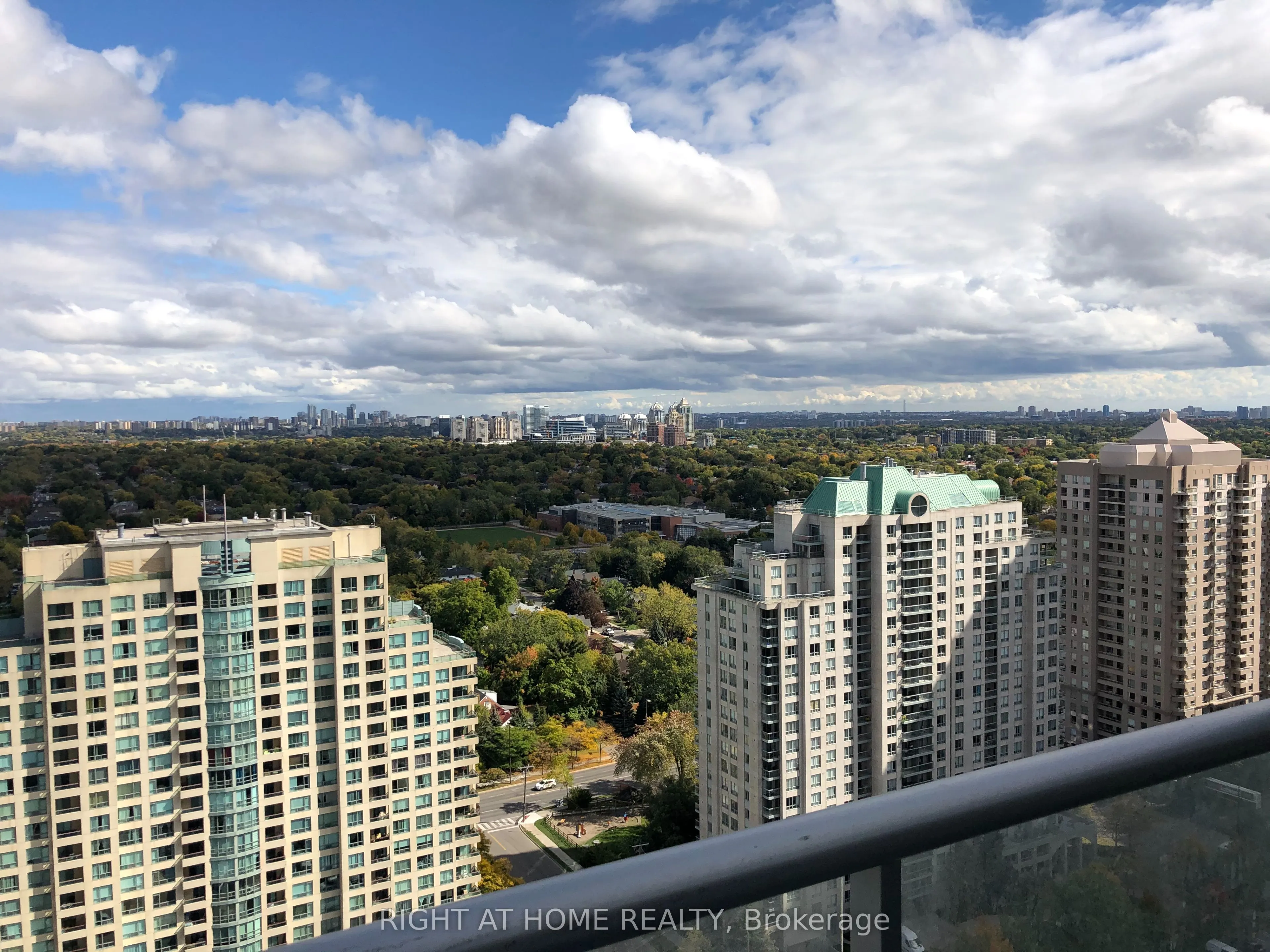 5180 Yonge Street, #2207