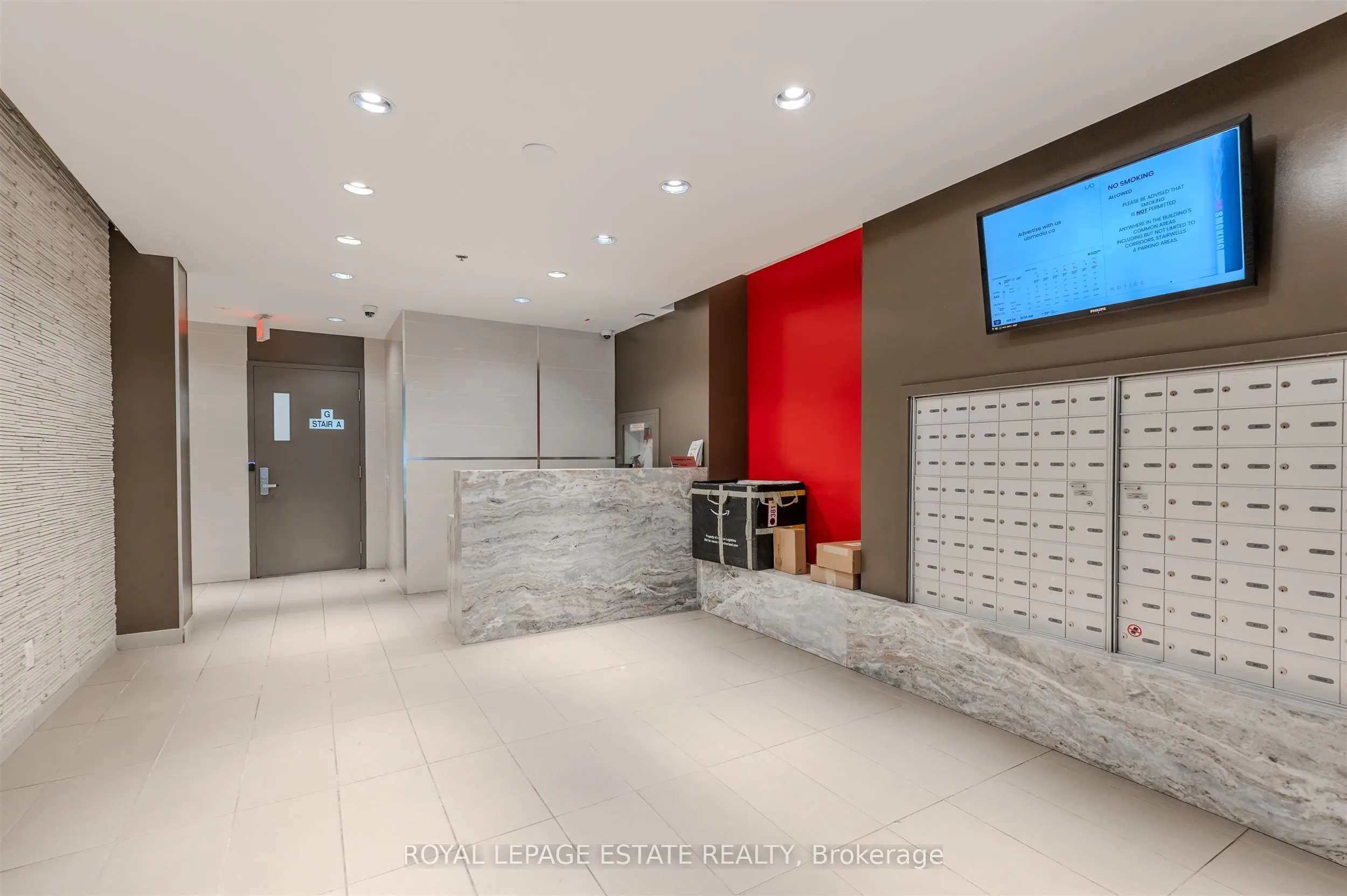 508 Wellington Street, #03