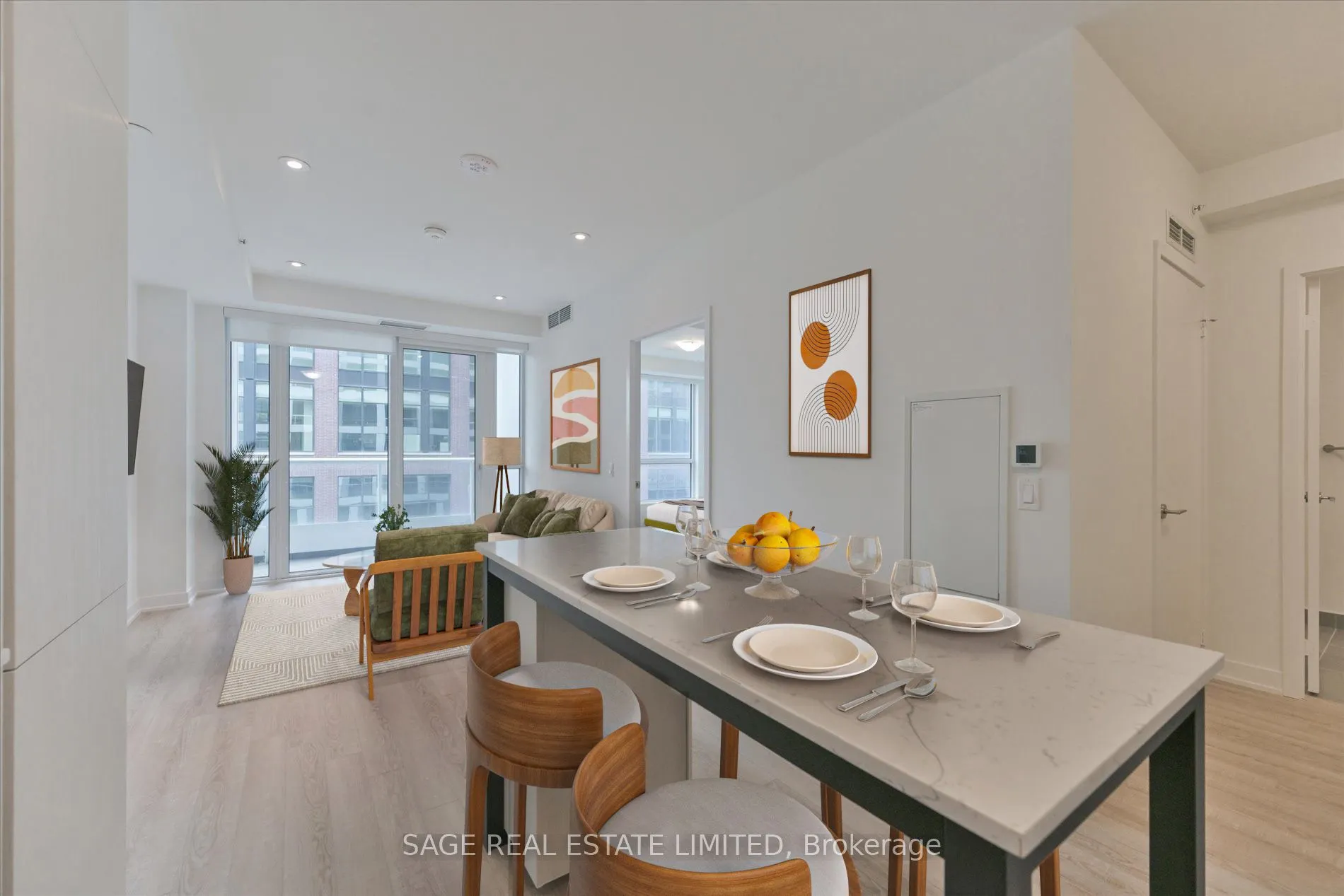 15 Richardson Street, #723