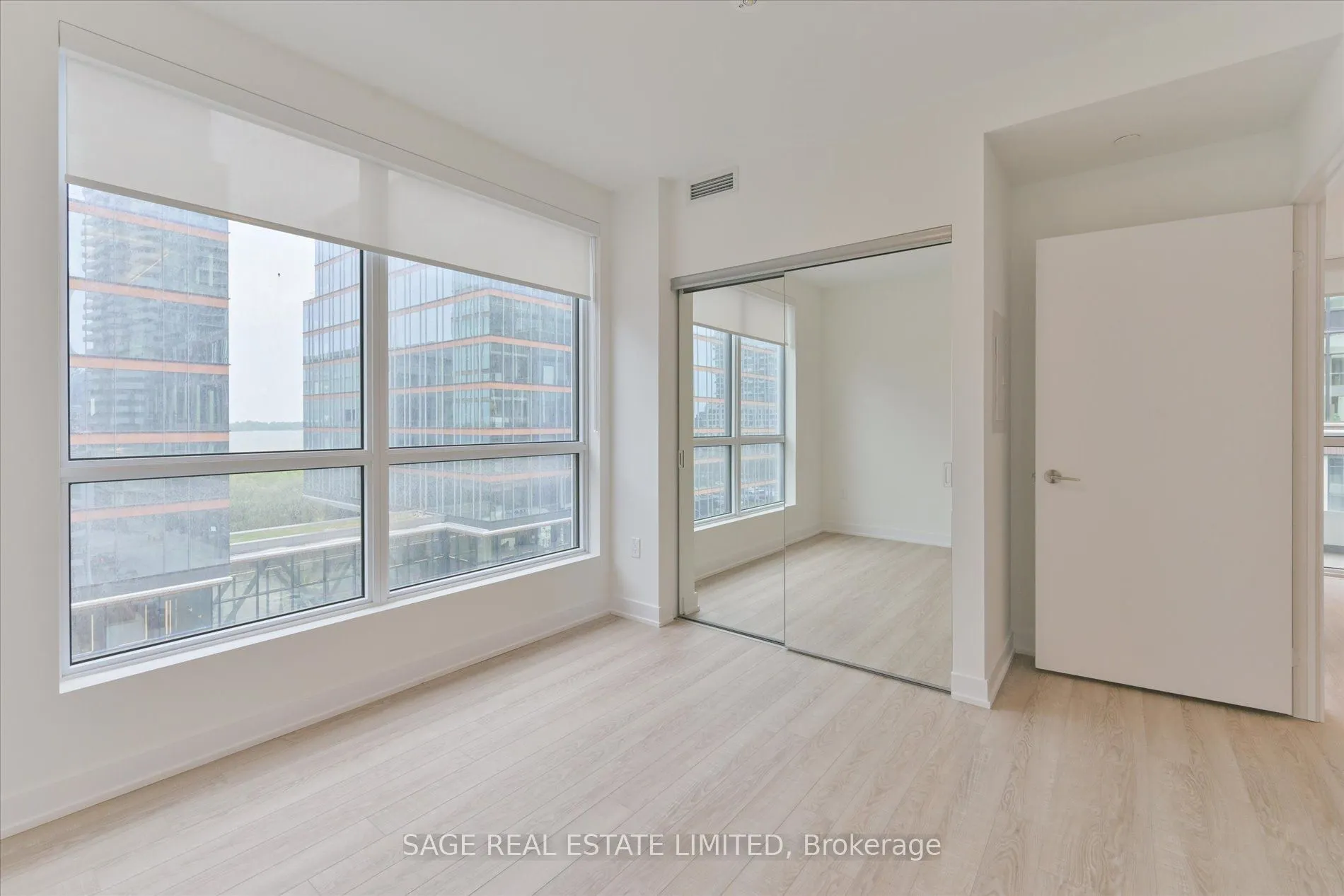 15 Richardson Street, #723