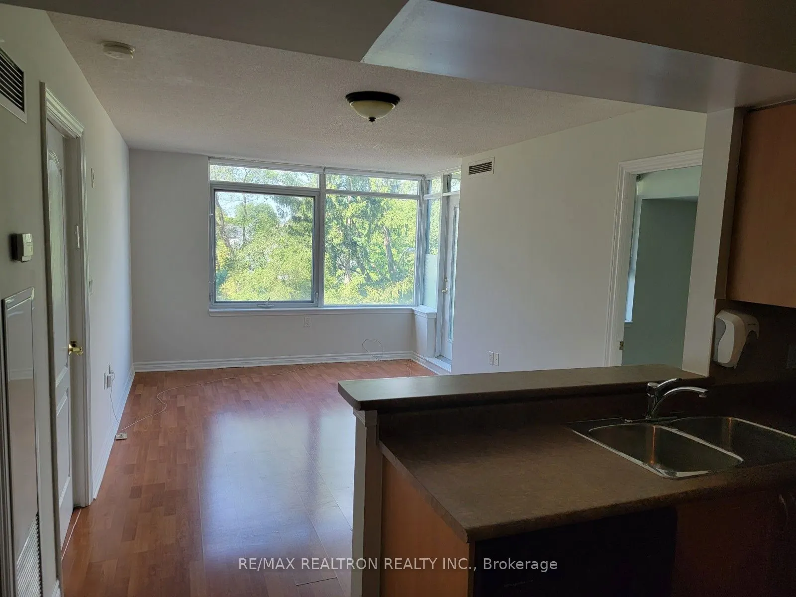 3830 Bathurst Street, #303
