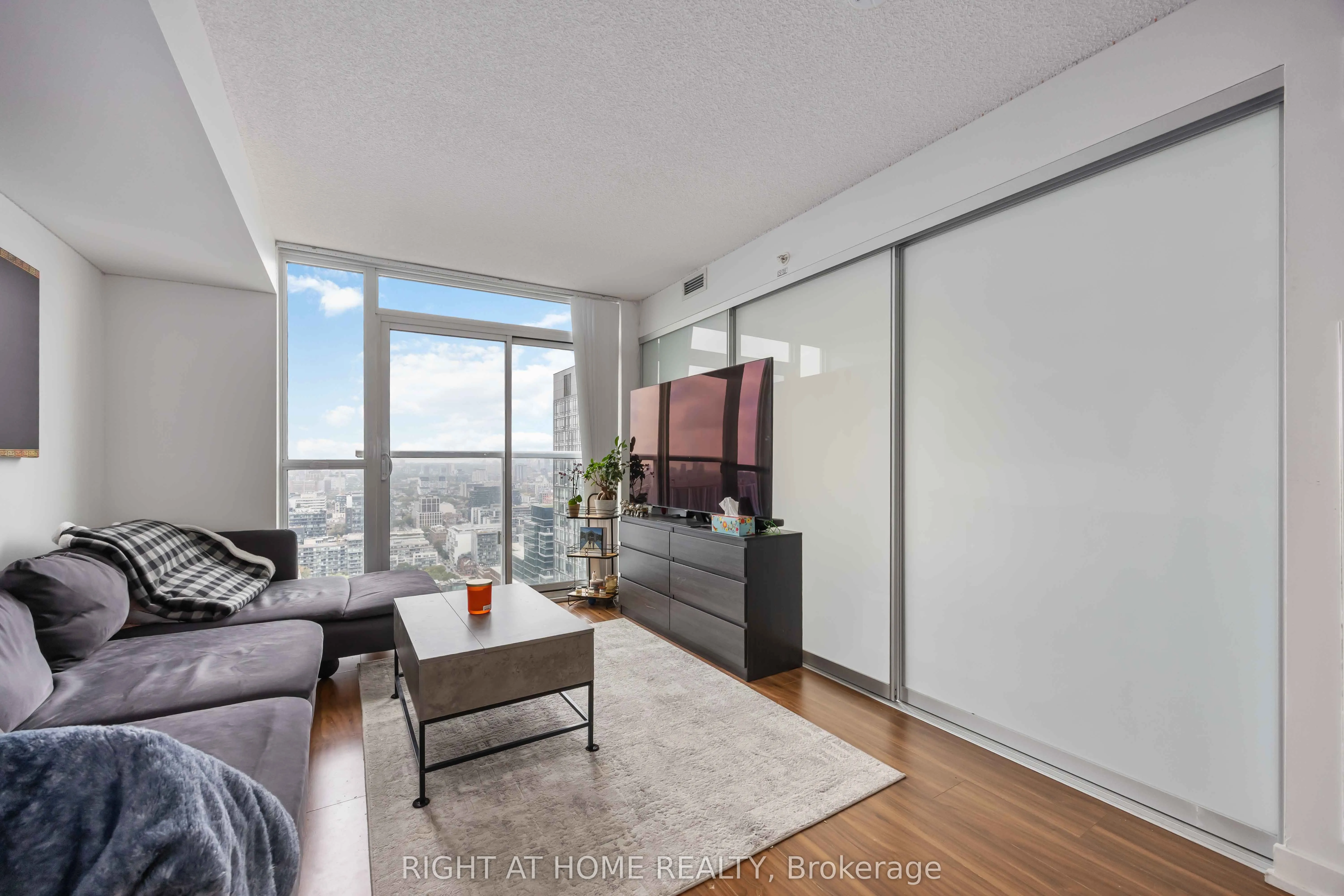 85 Queens Wharf Road, #4109