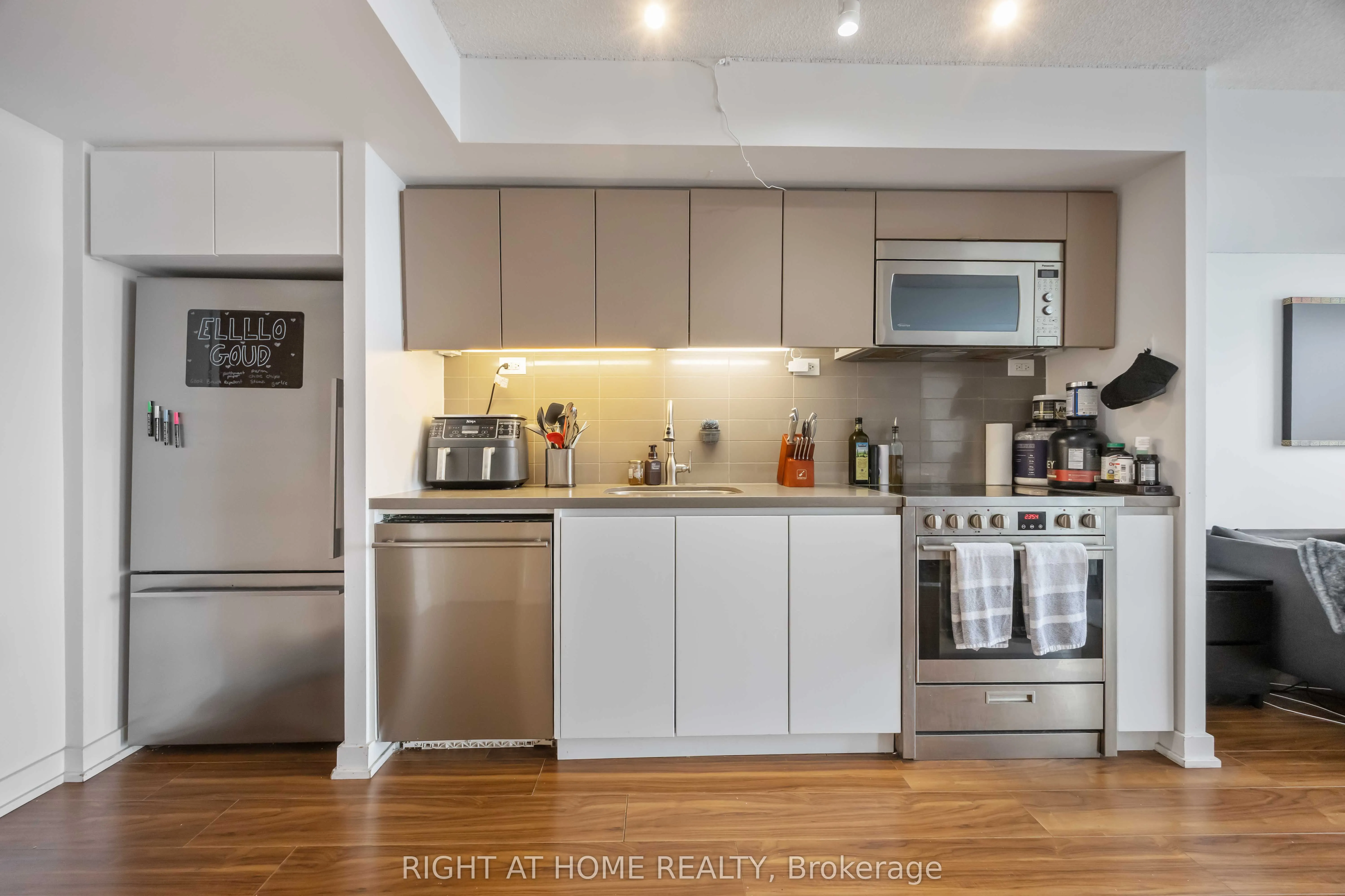 85 Queens Wharf Road, #4109
