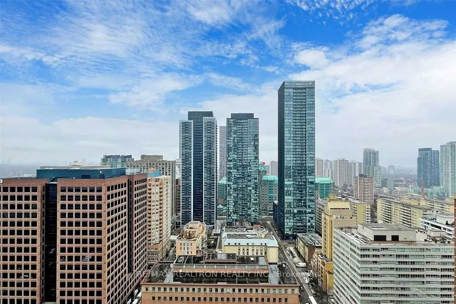 50 Charles Street E, #4615