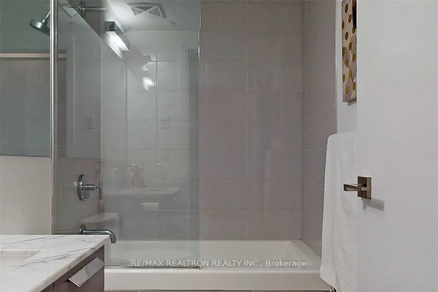 50 Charles Street E, #4615