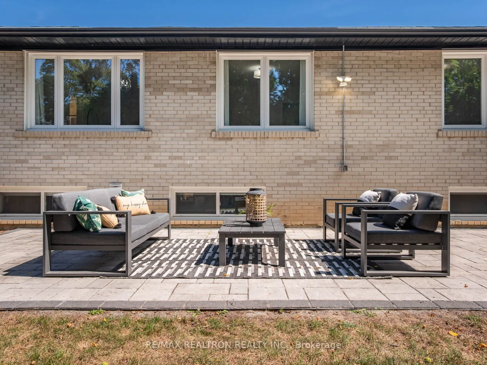 10 Terrydale Drive