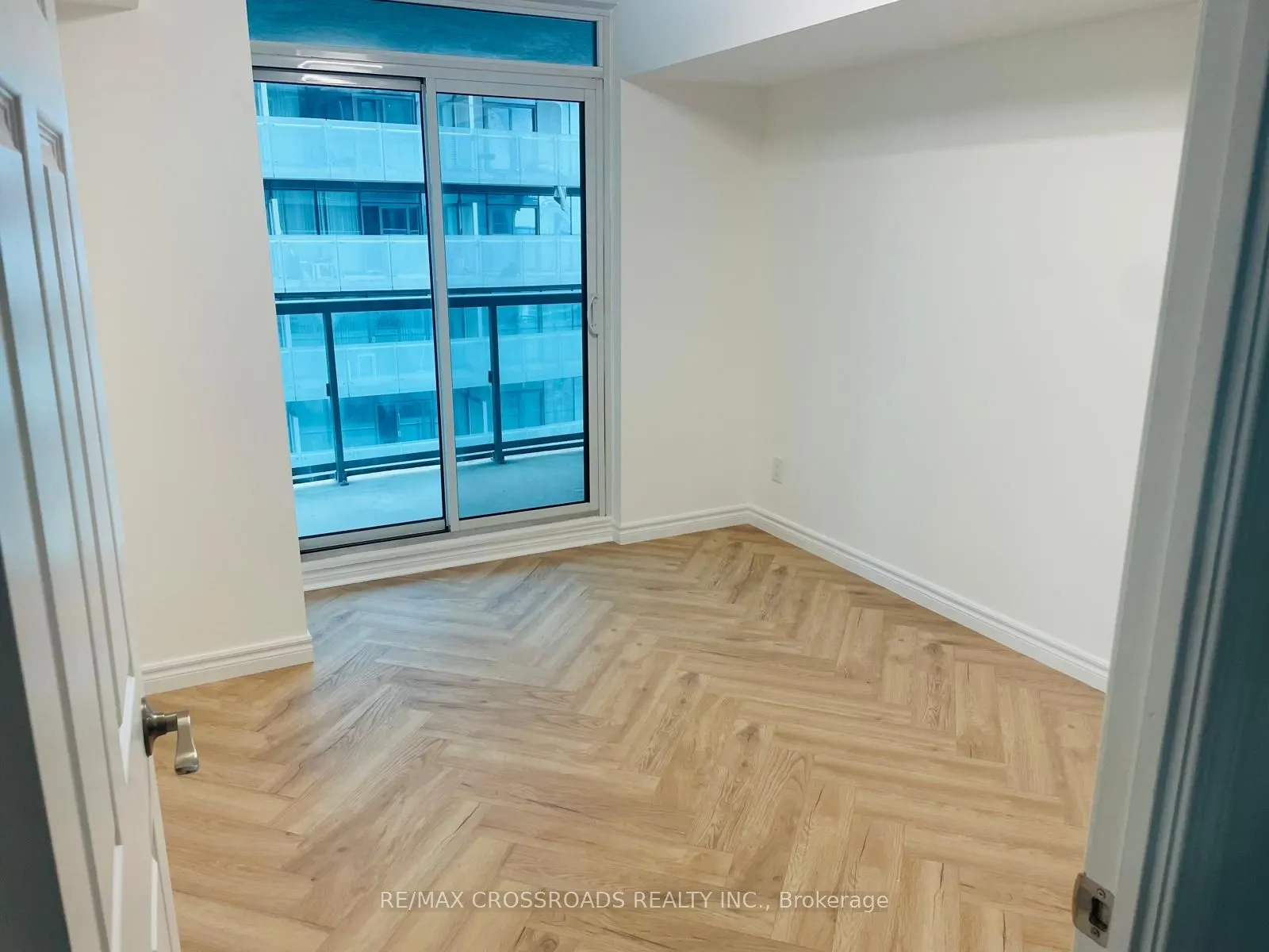 19 Grand Trunk Crescent, #3207