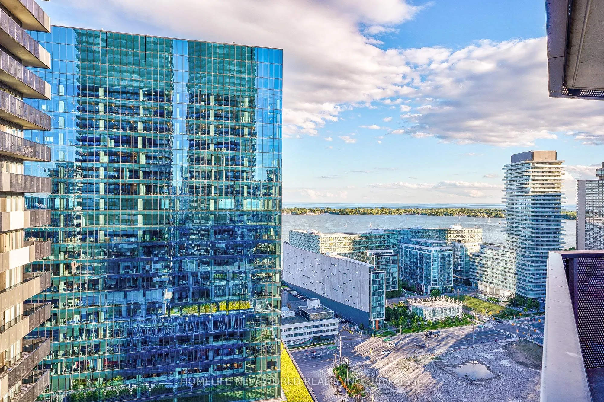 55 Cooper Street, #2708