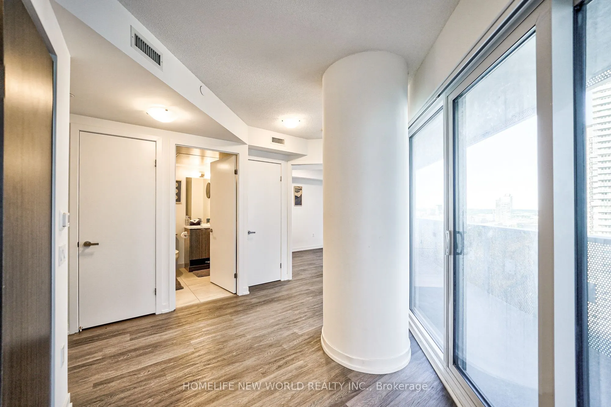 55 Cooper Street, #2708