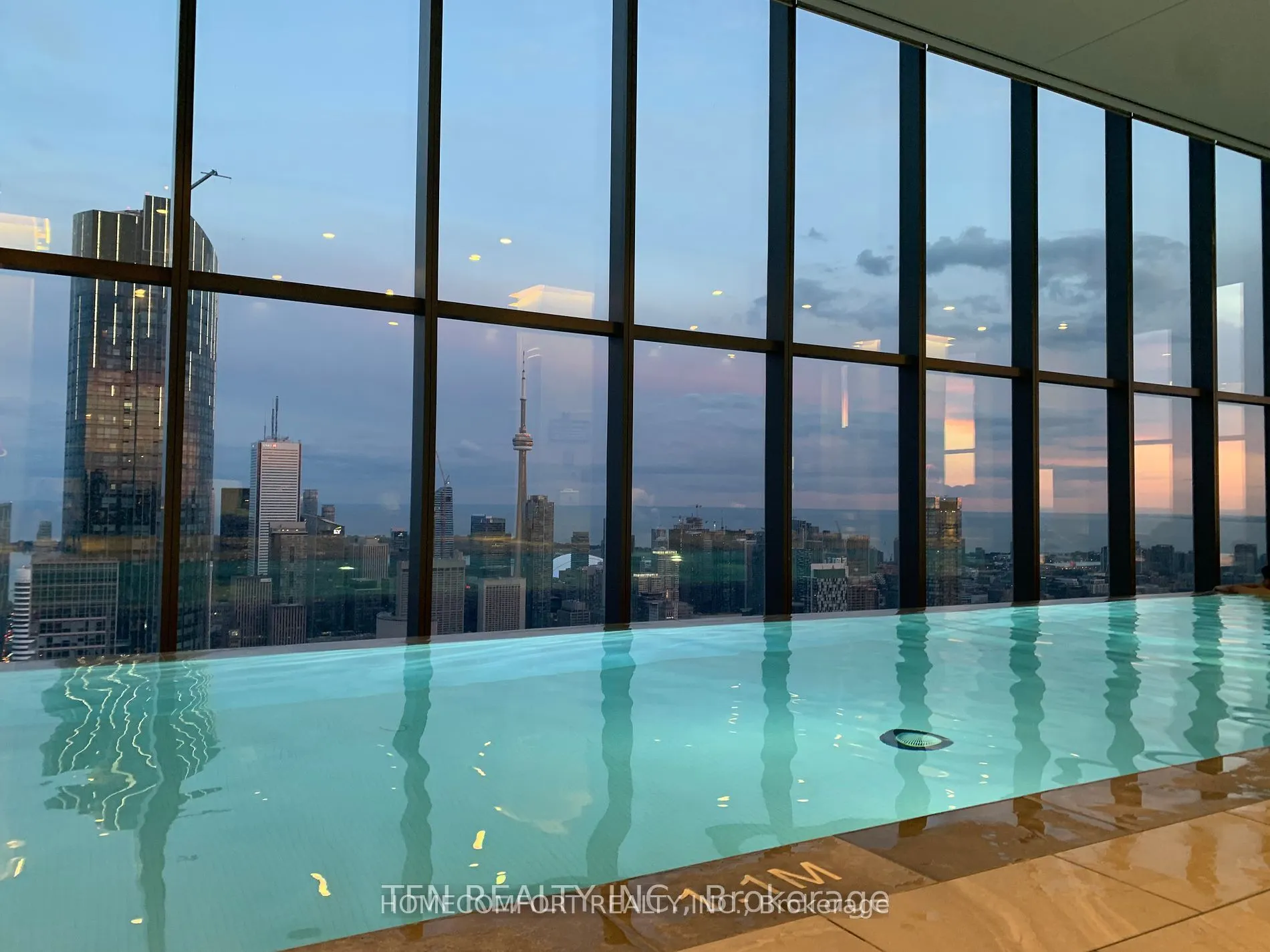 7 Grenville Street, #3310