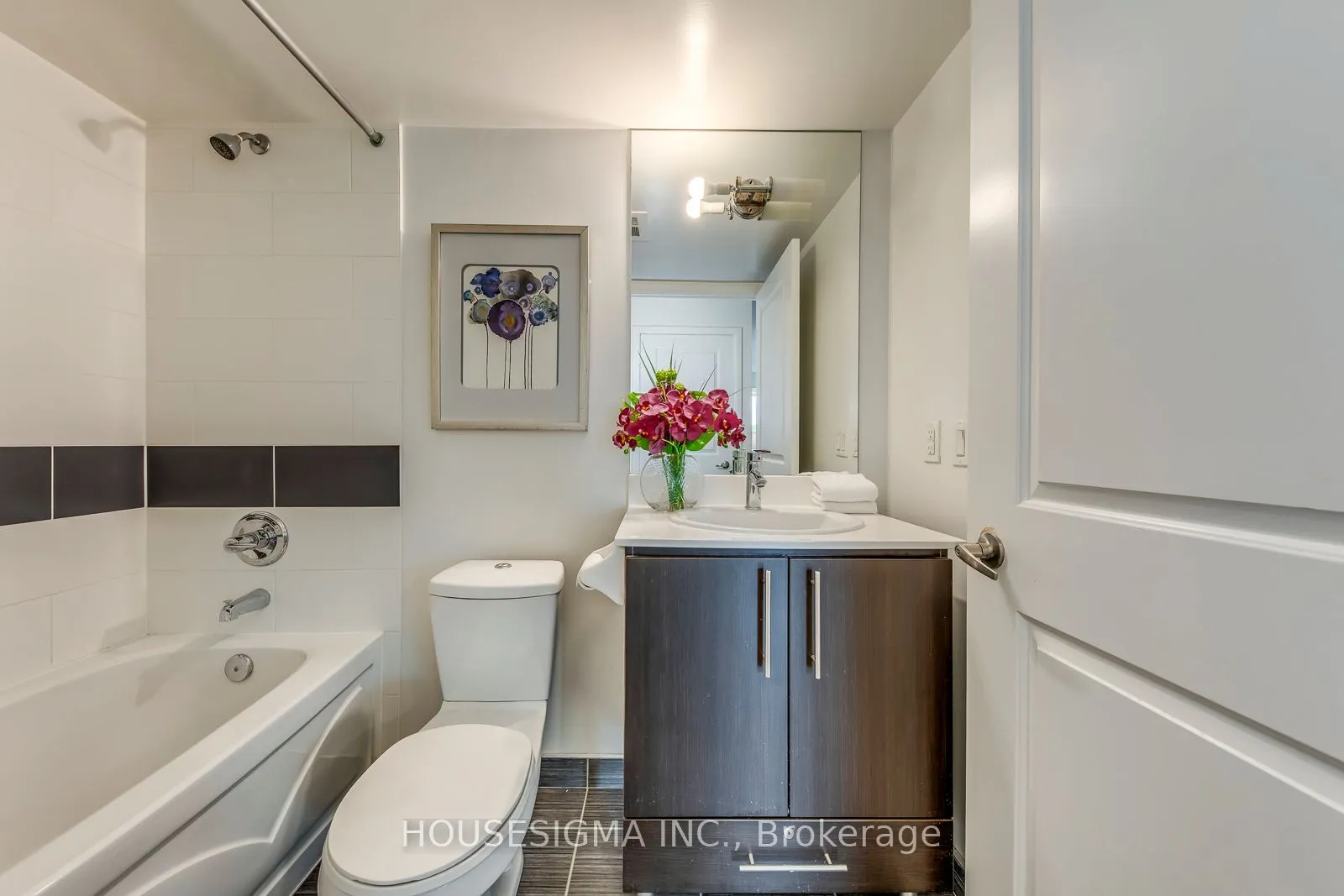 17 Anndale Drive, #308