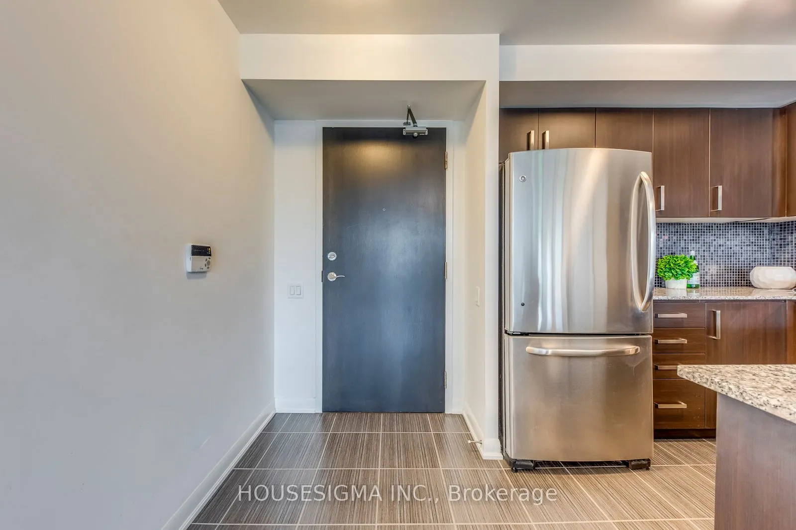 17 Anndale Drive, #308
