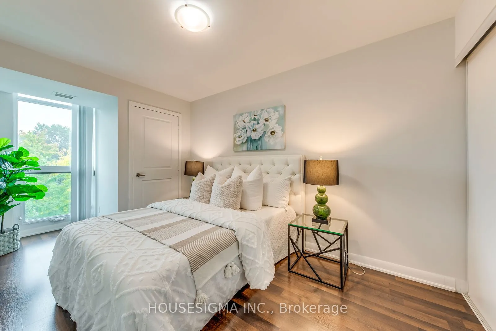 17 Anndale Drive, #308