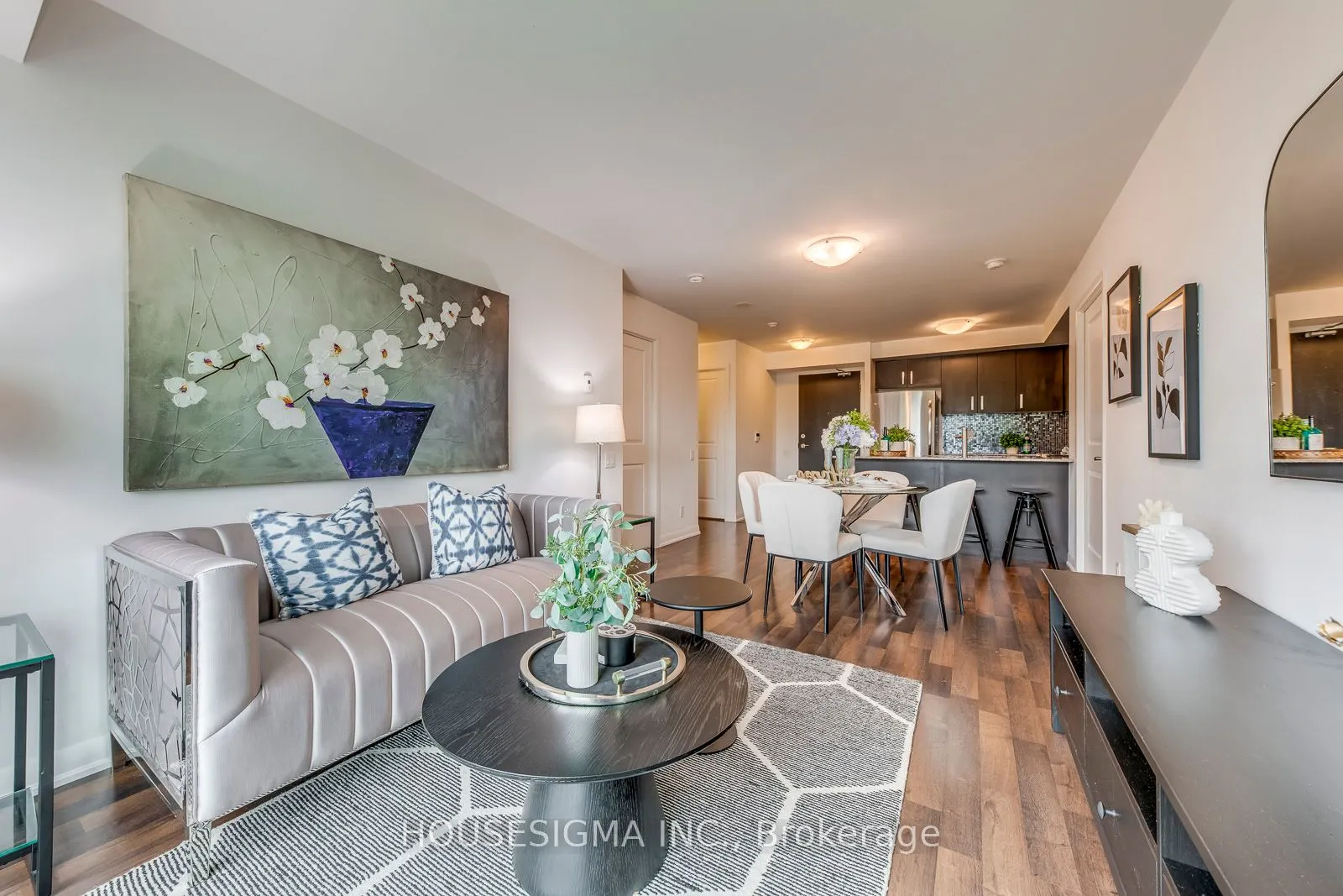 17 Anndale Drive, #308