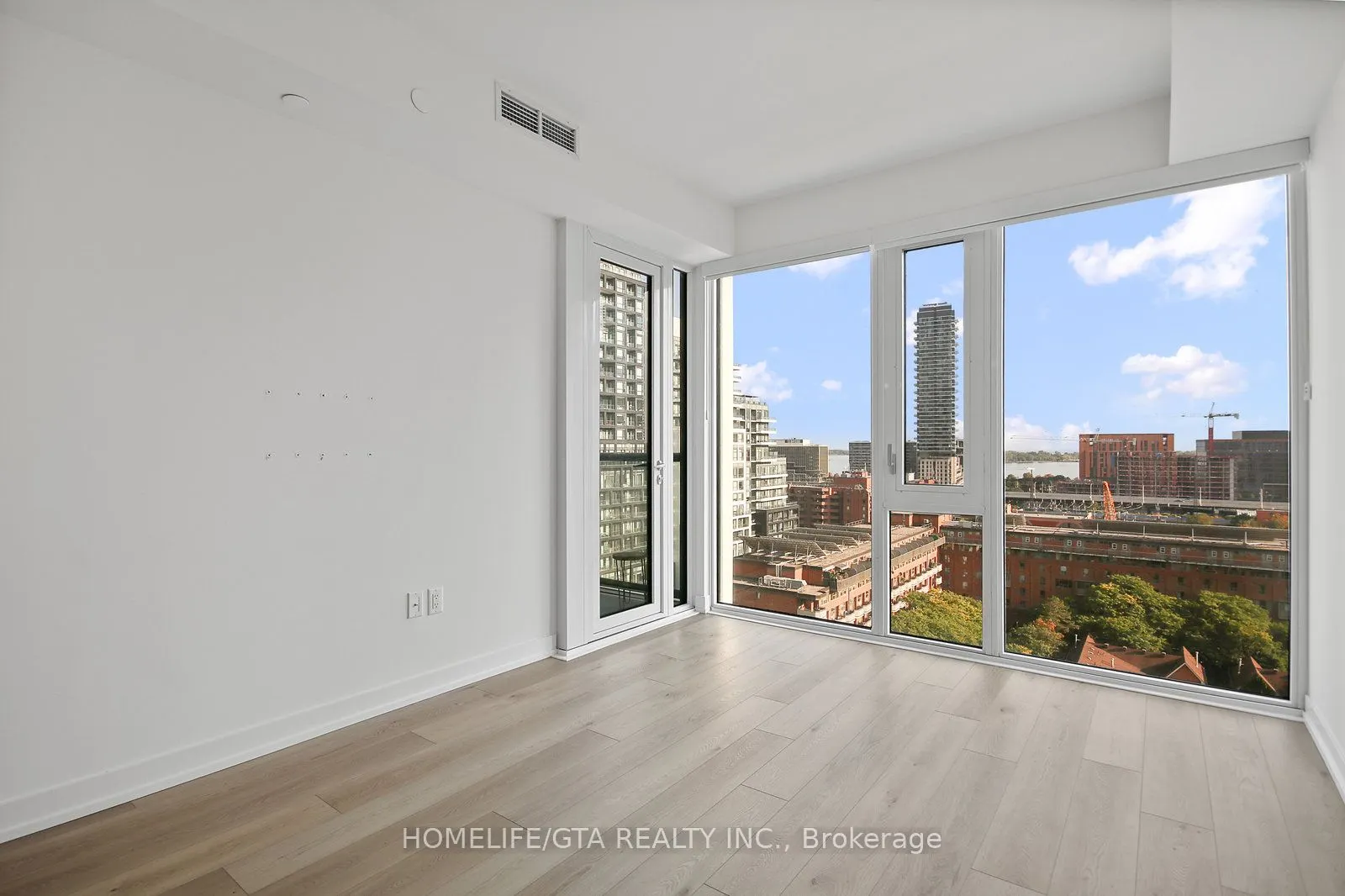 158 Front Street E, #1223